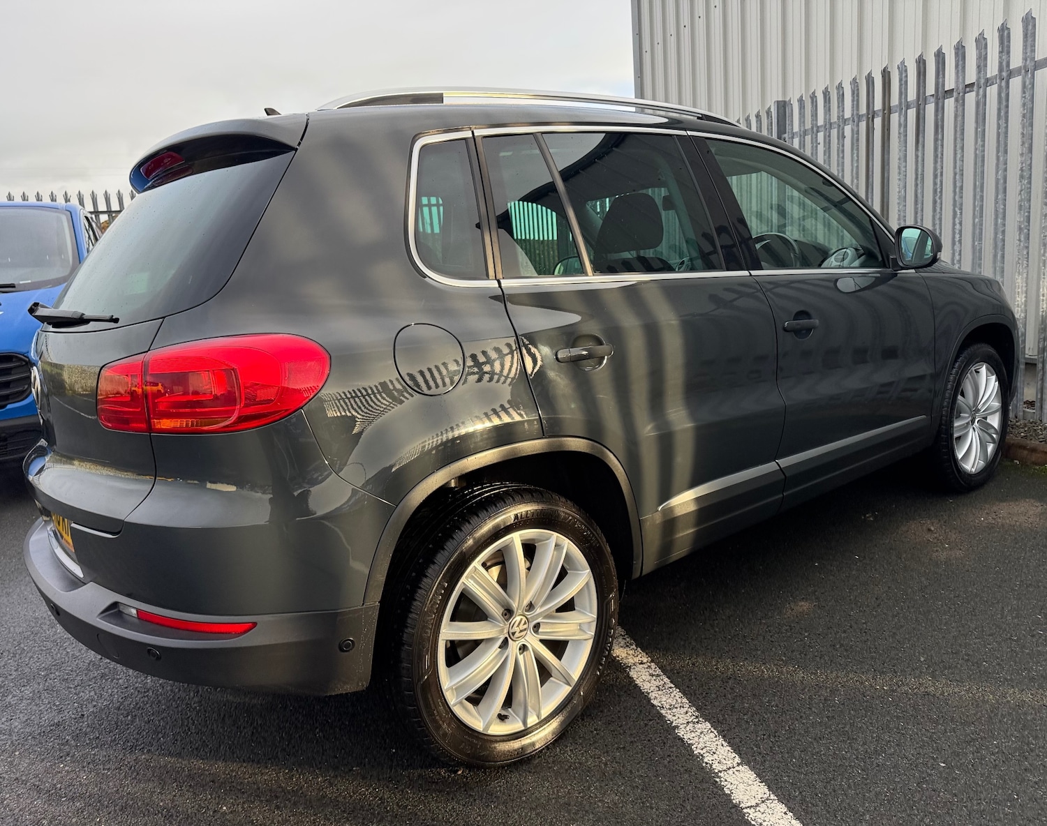 Used Volkswagen Tiguan 2016 for sale - 76799001: Photo 5