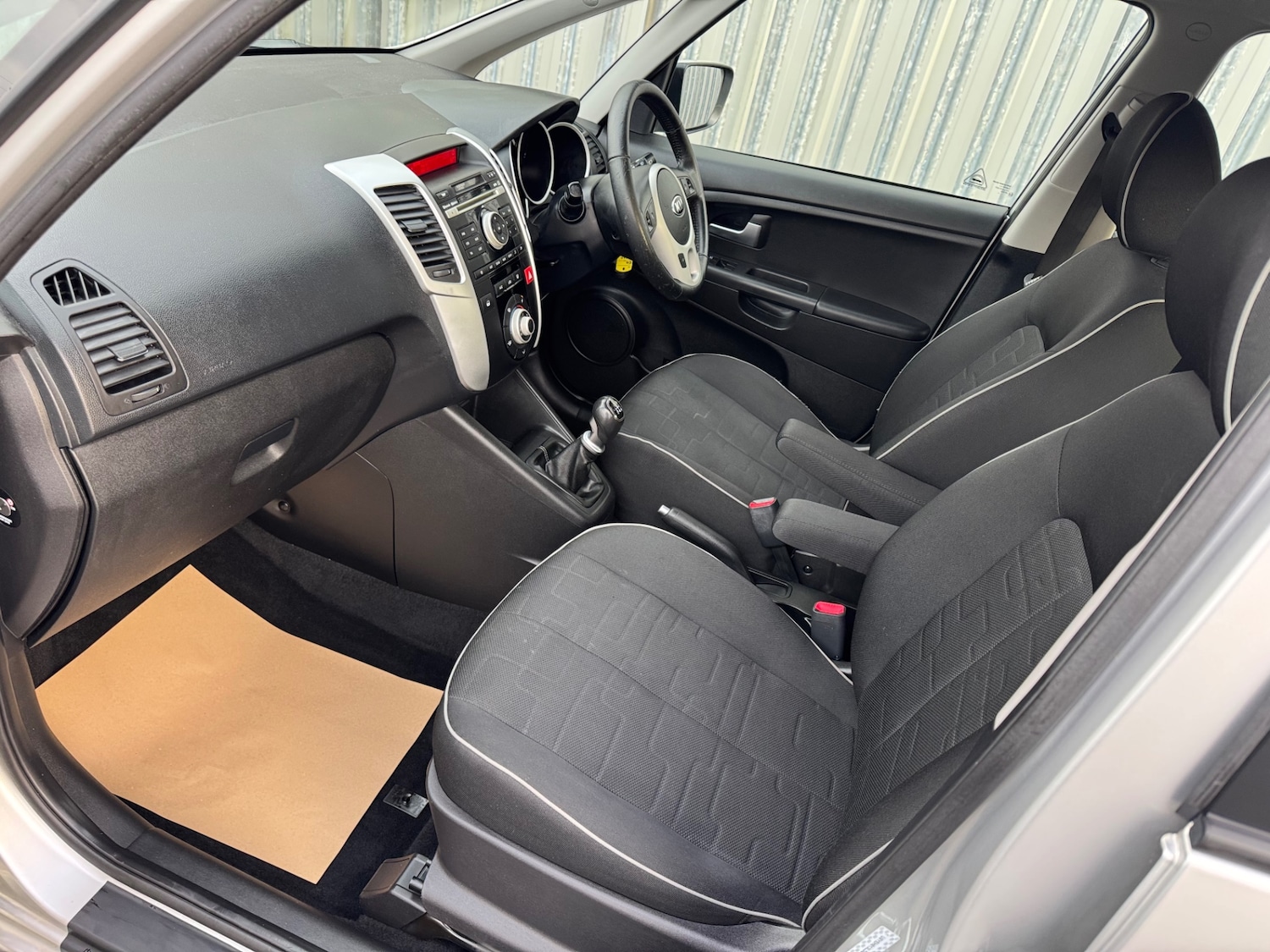 Used Kia Venga 2013 for sale - 76664564: Photo 10