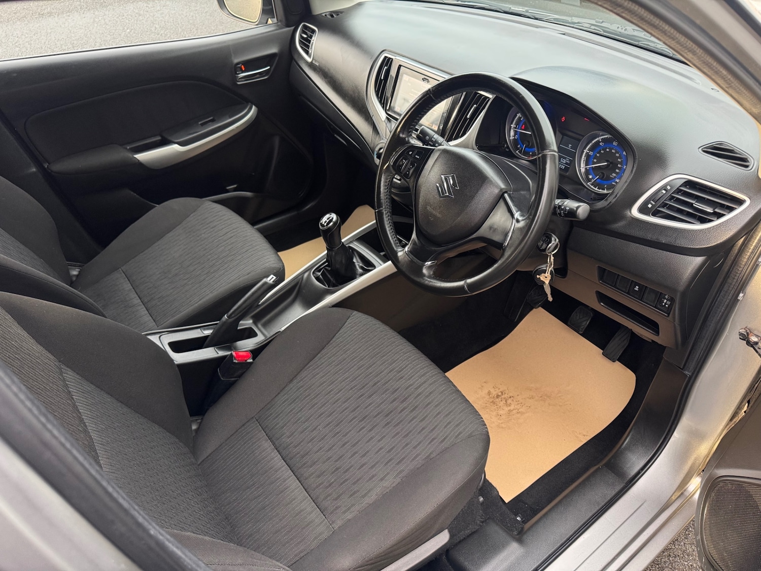 Used Suzuki Baleno 2017 for sale - 76821489: Photo 9