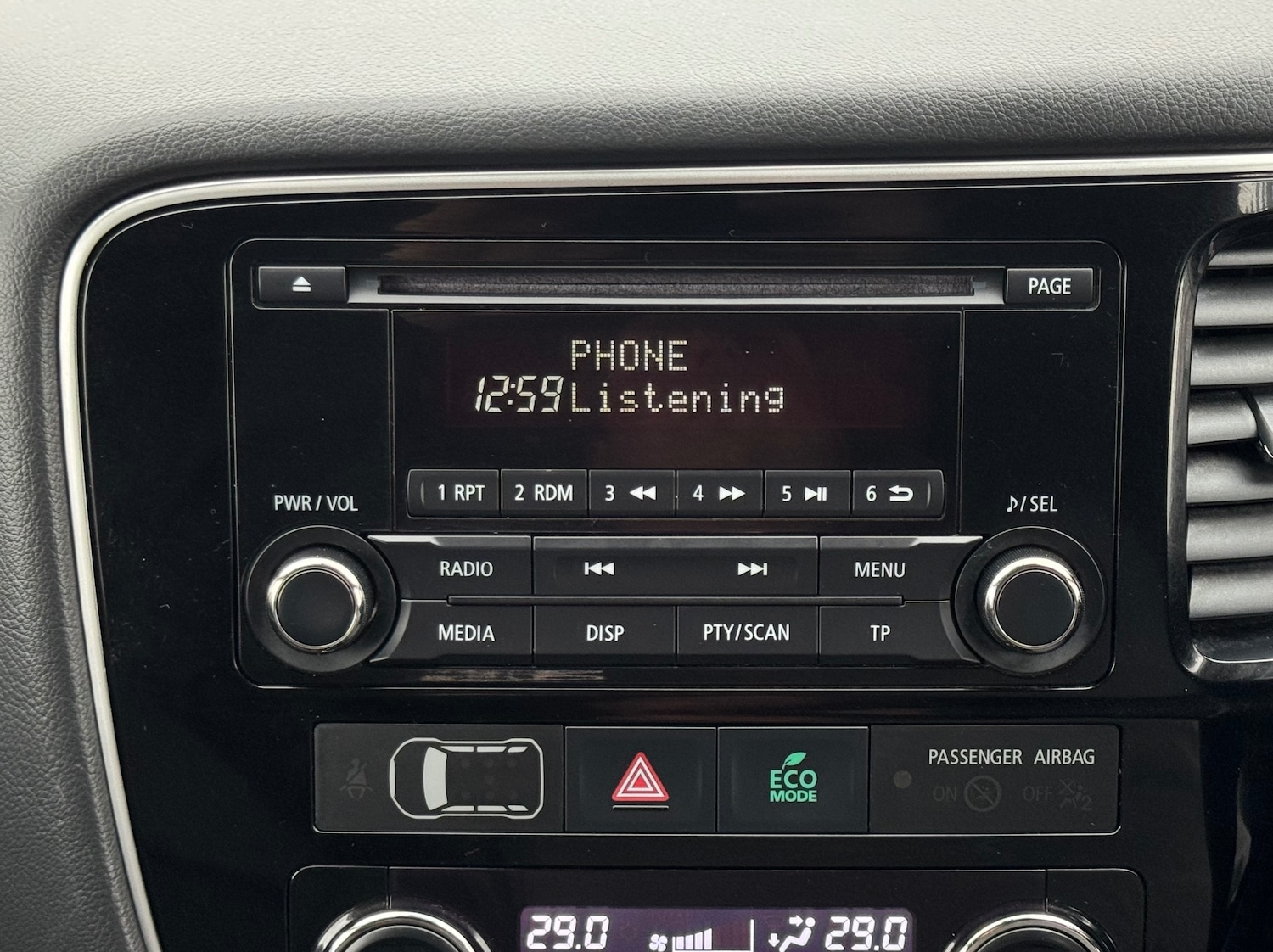 Used Mitsubishi Outlander 2017 for sale - 77505984: Photo 17