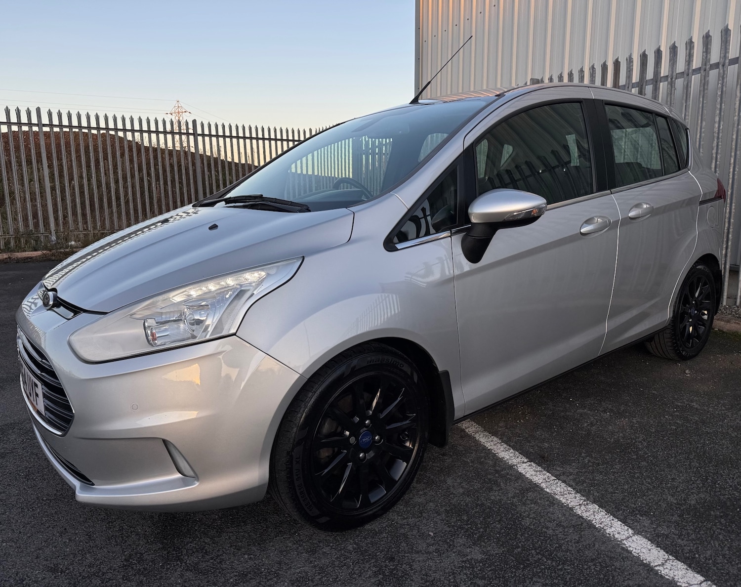 Used Ford B-MAX 2014 for sale - 76627390: Photo 2