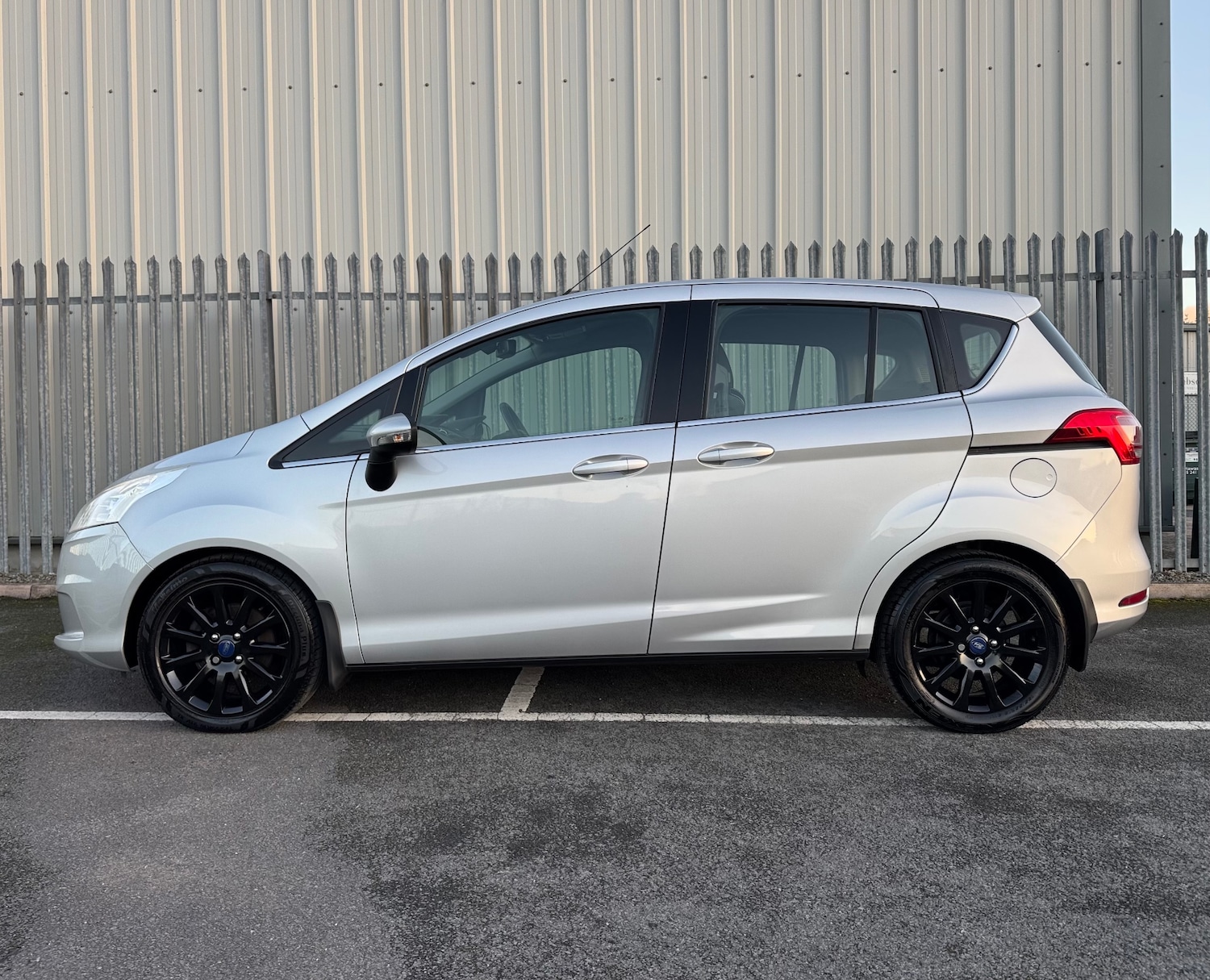Used Ford B-MAX 2014 for sale - 76627390: Photo 8