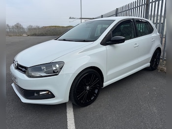 Used Volkswagen Polo 2014 for sale - 77981179: Photo