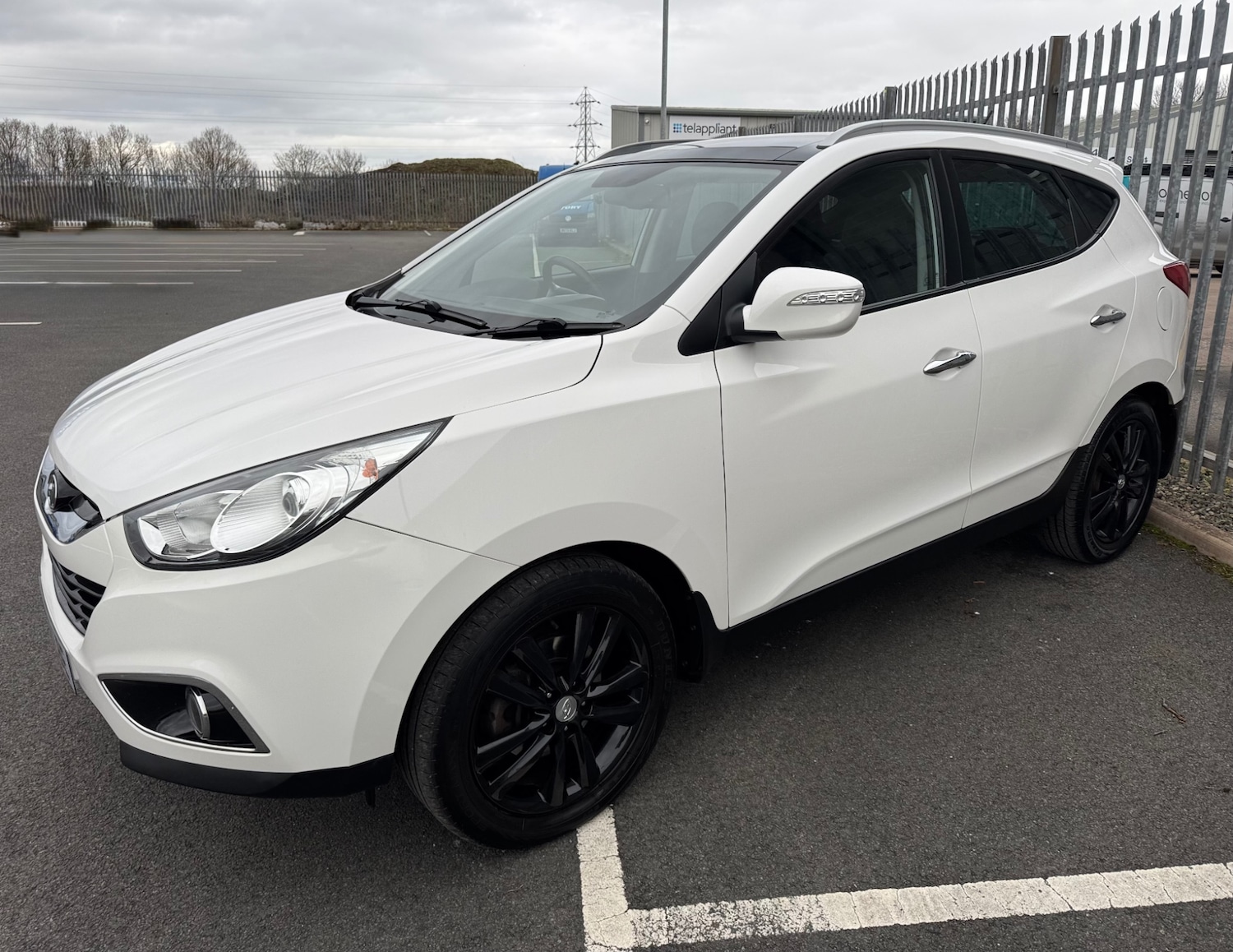 Used Hyundai Ix35 2012 for sale - 77393609: Photo 2