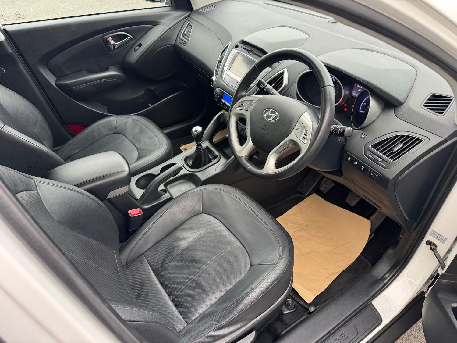 Used Hyundai Ix35 2012 for sale - 77393609: Photo 9