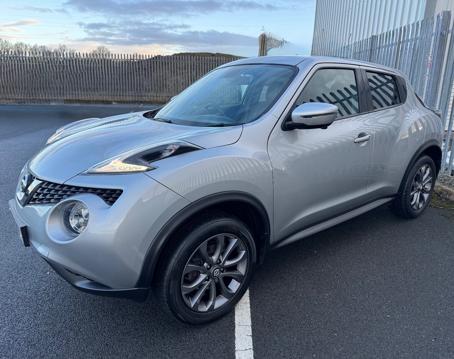 Used Nissan Juke 2019 for sale - 77303115: Photo 2