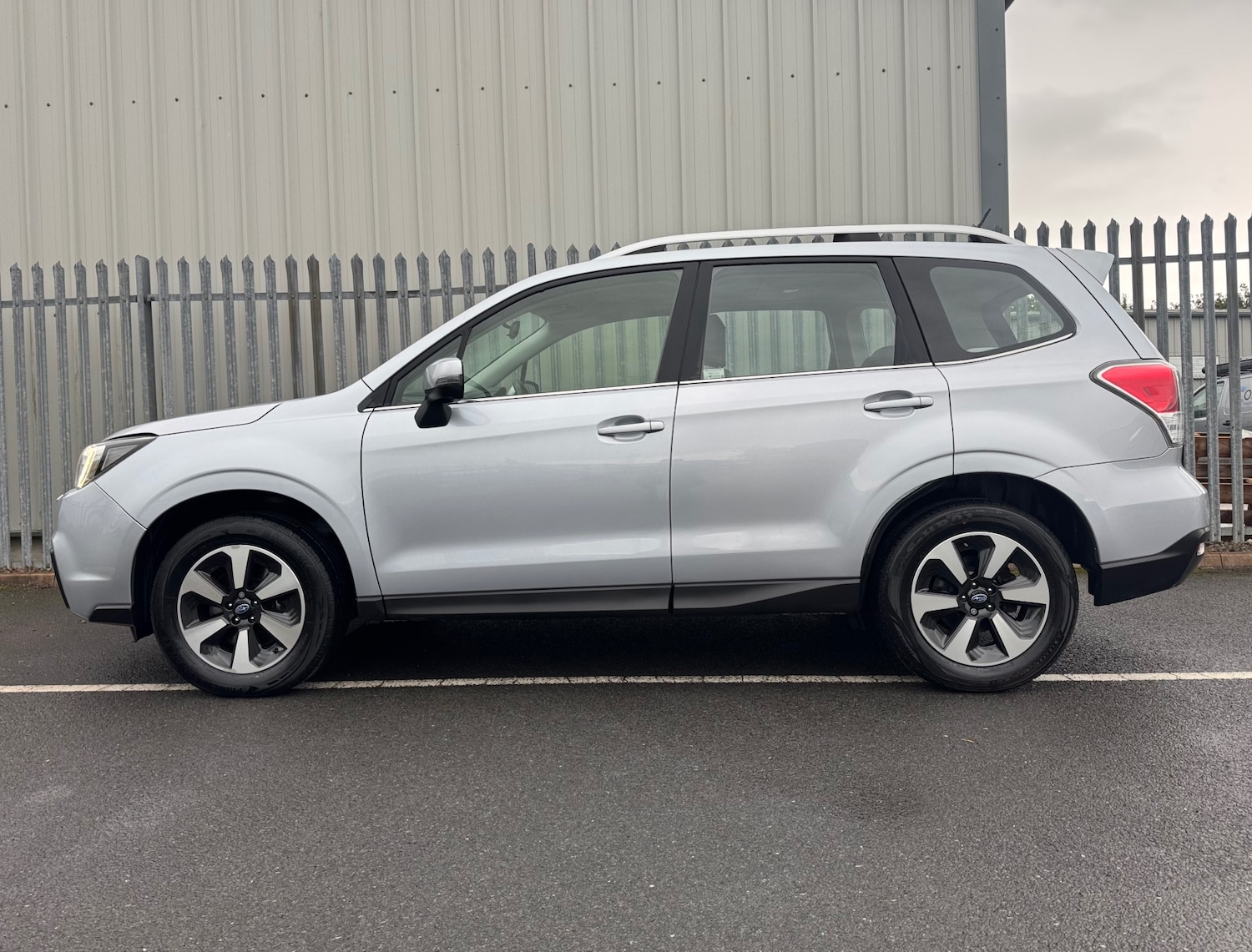Used Subaru Forester 2017 for sale - 76163843: Photo 8