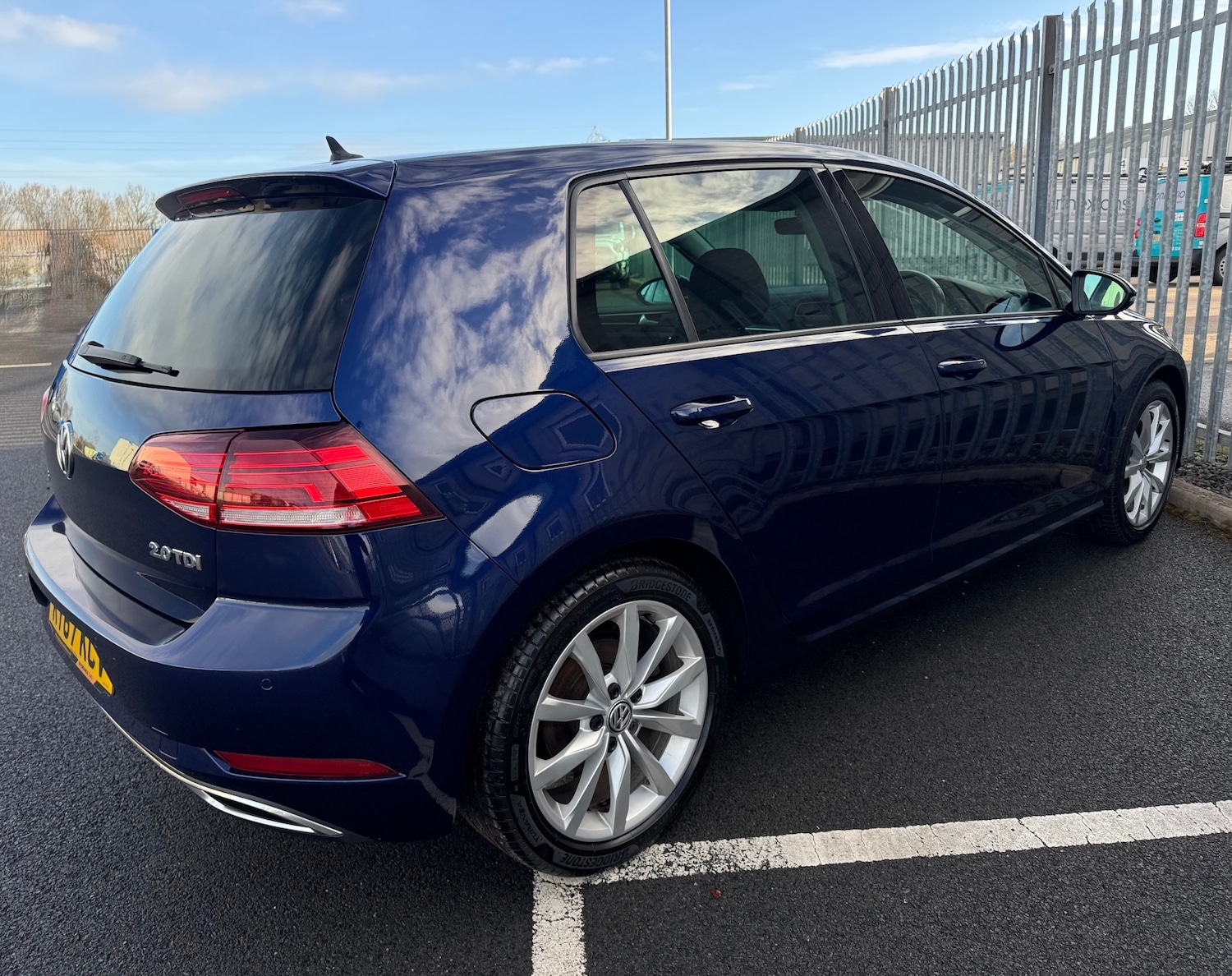 Used Volkswagen Golf 2017 for sale - 77890155: Photo 5