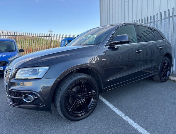 Used Audi Q5 2015 for sale - 76040238: Photo 2