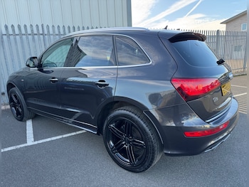Used Audi Q5 2015 for sale - 76040238: Photo