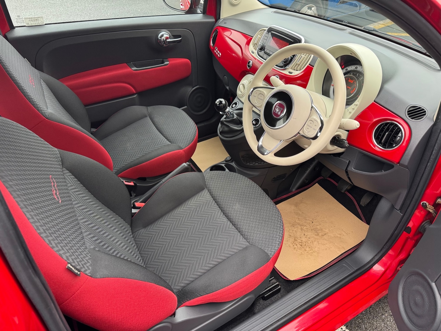 Used Fiat 500 2016 for sale - 76984916: Photo 9