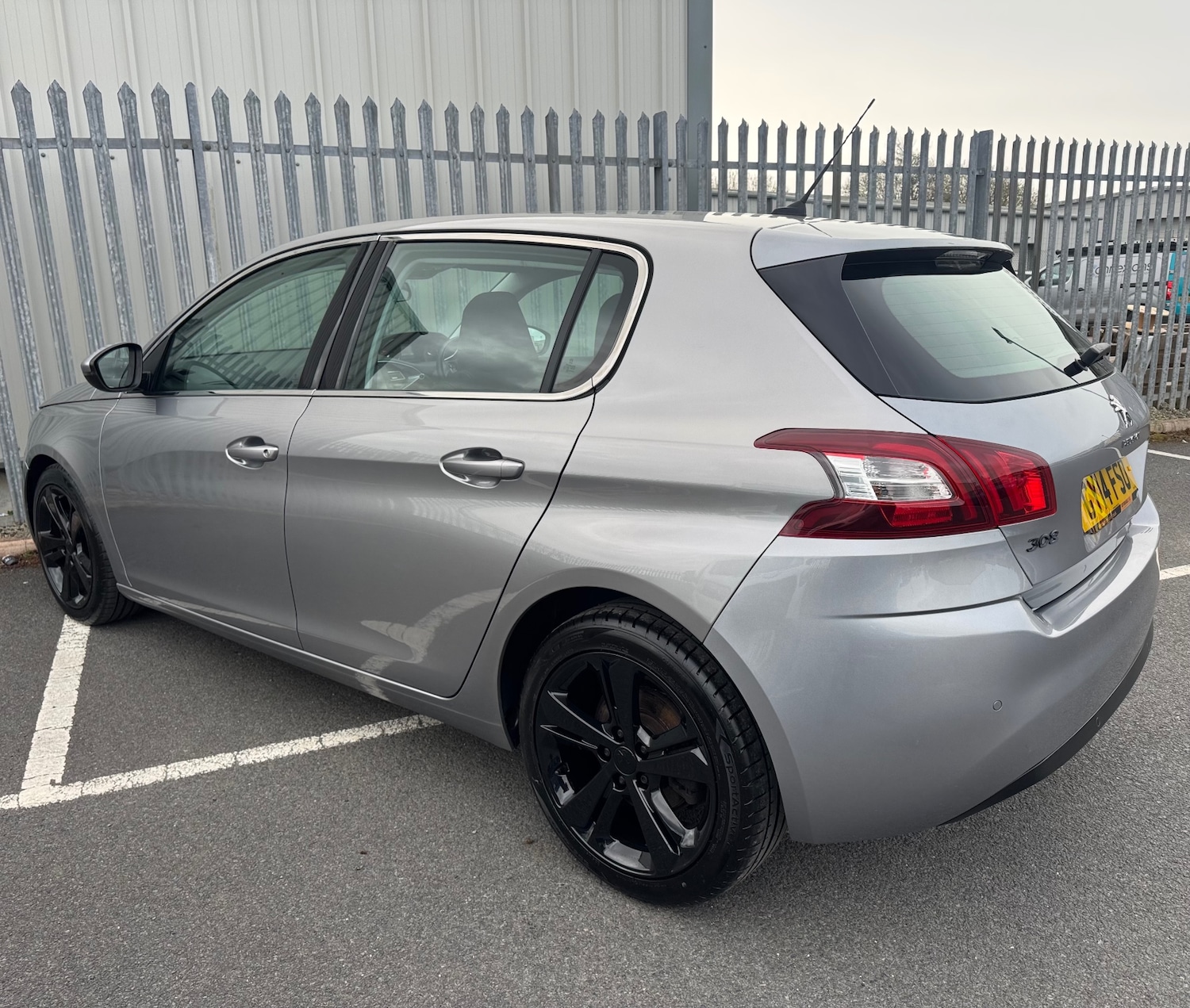 Used Peugeot 308 2014 for sale - 78134813: Photo 4
