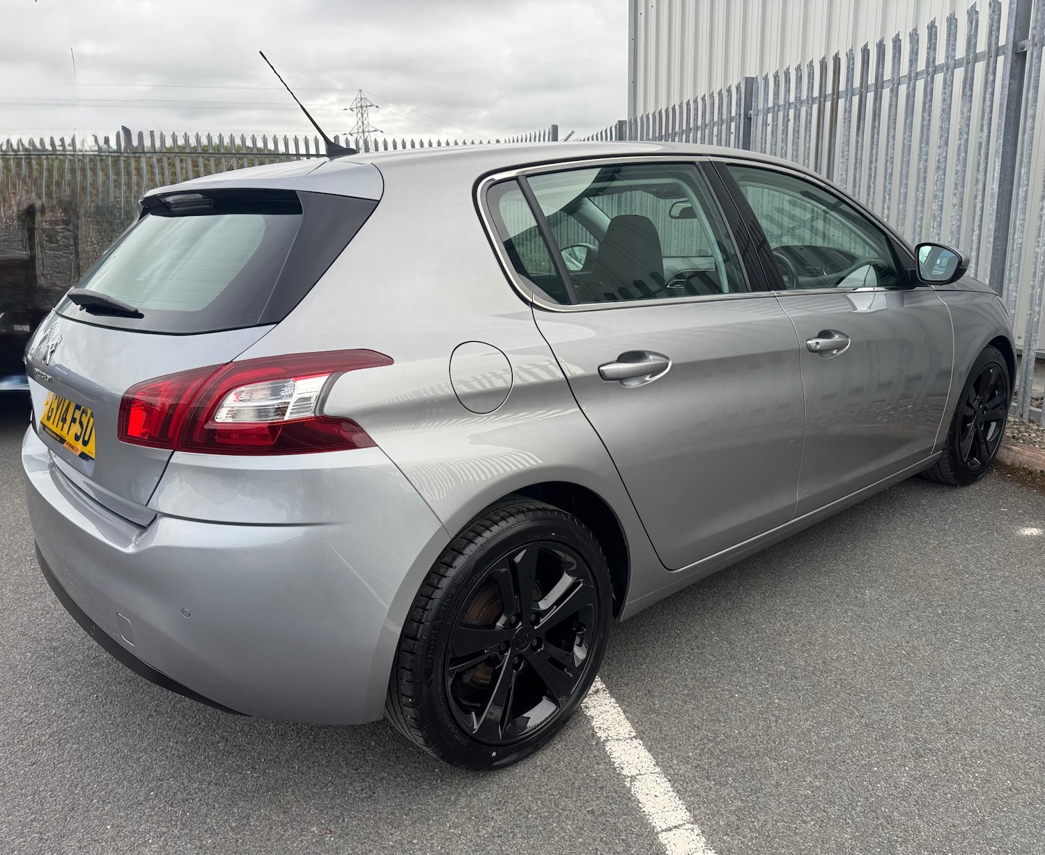 Used Peugeot 308 2014 for sale - 78134813: Photo 5