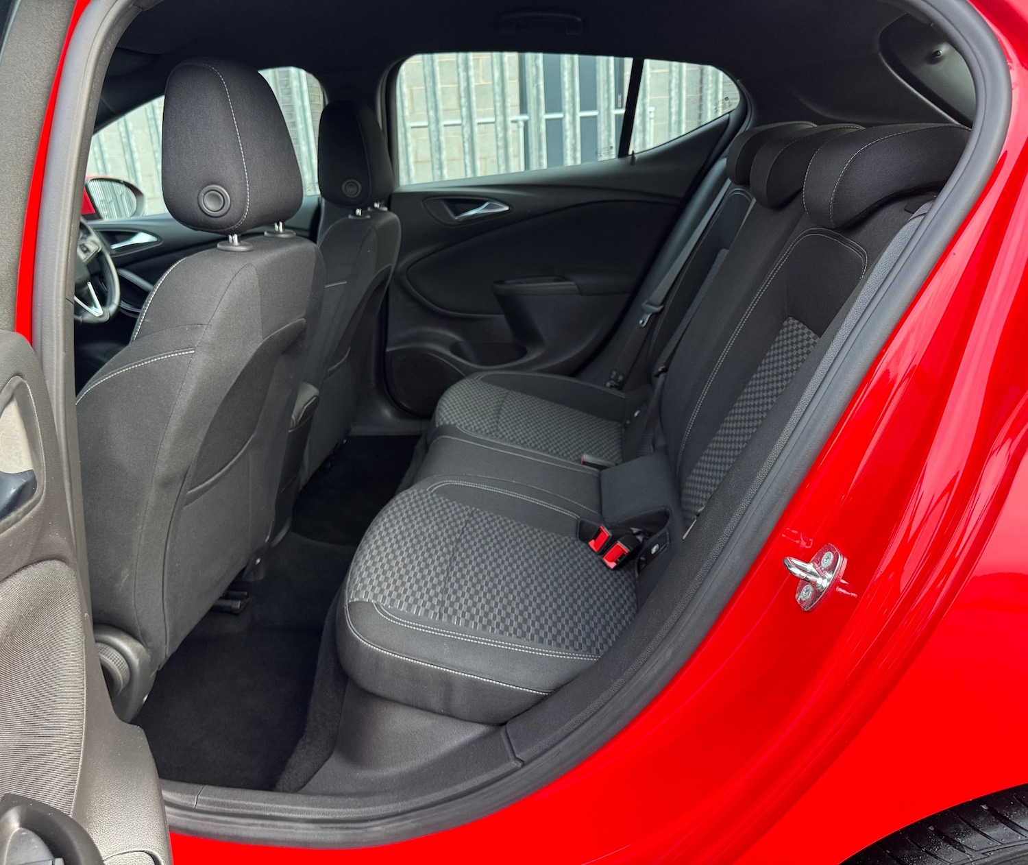 Used Vauxhall Astra 2018 for sale - 76848567: Photo 11