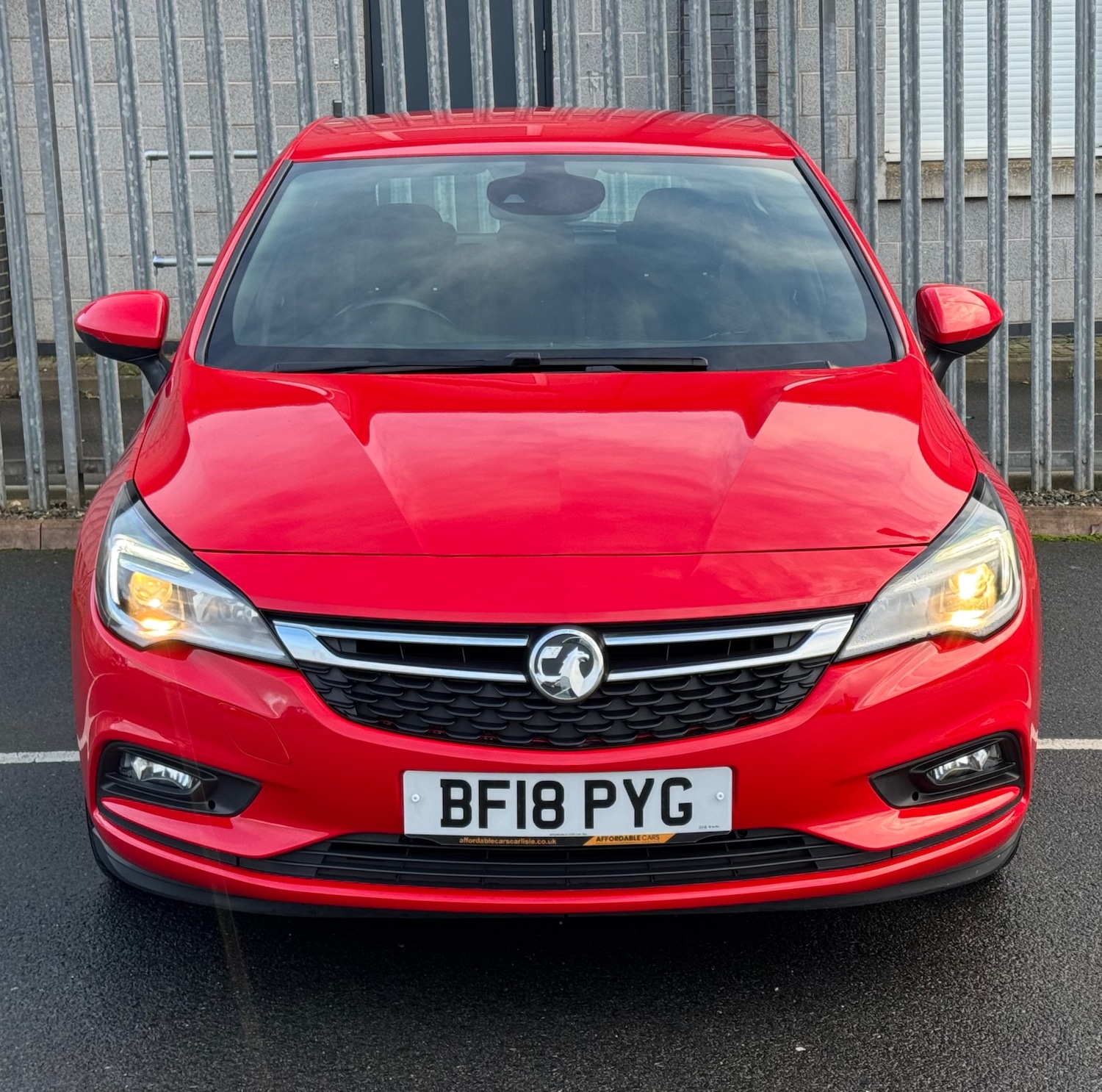 Used Vauxhall Astra 2018 for sale - 76848567: Photo 3