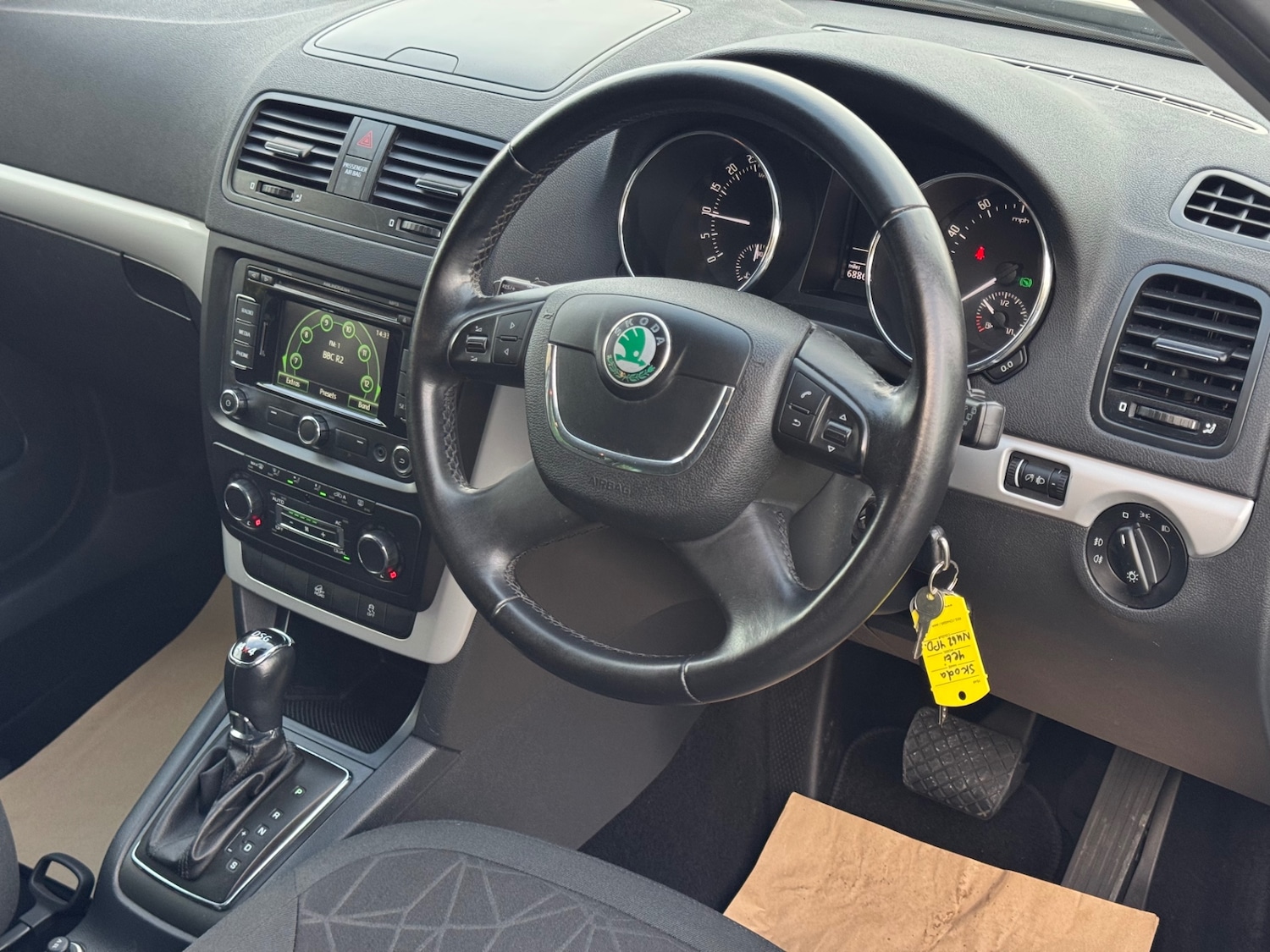 Used Skoda Yeti 2012 for sale - 76863684: Photo 14