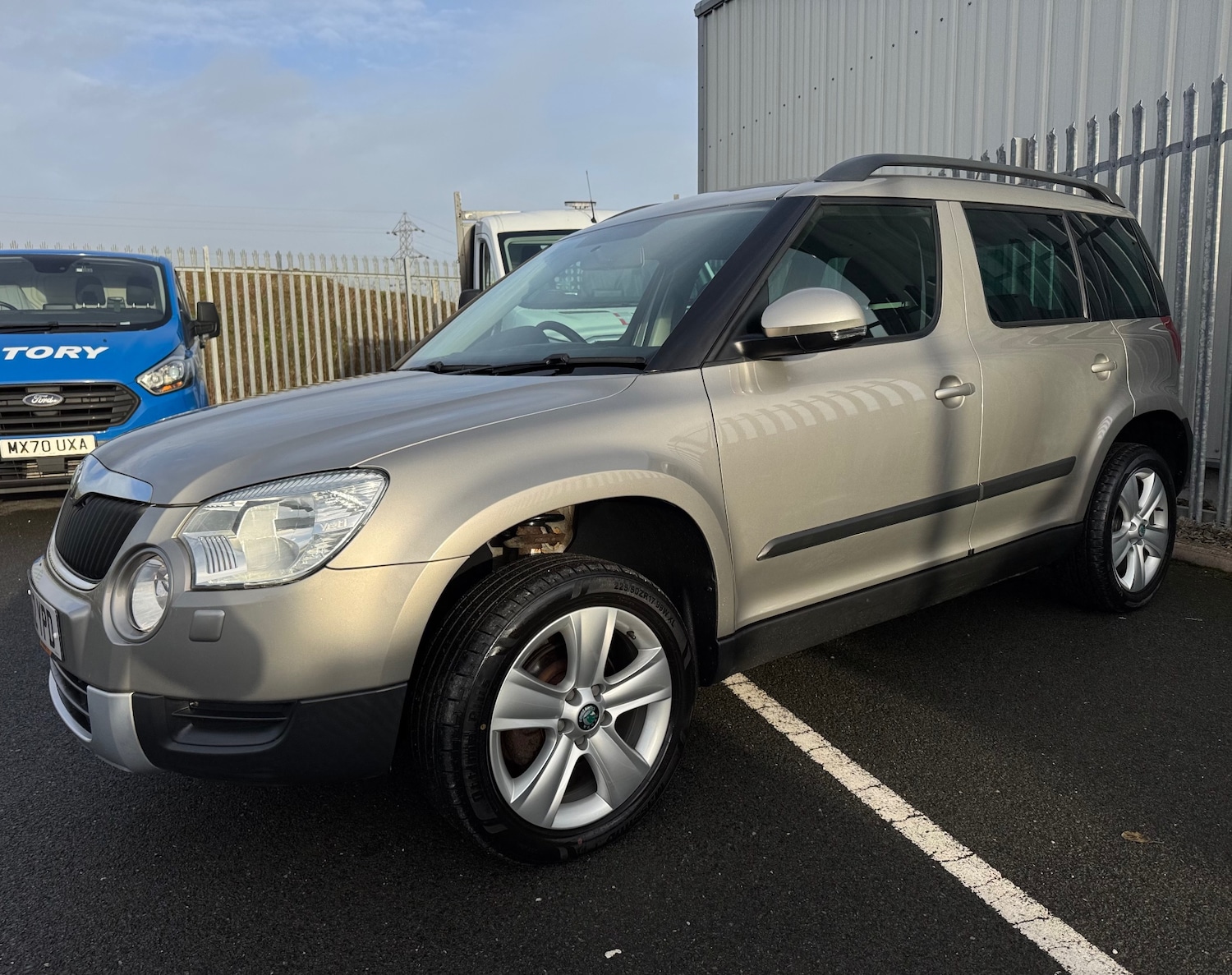 Used Skoda Yeti 2012 for sale - 76863684: Photo 2