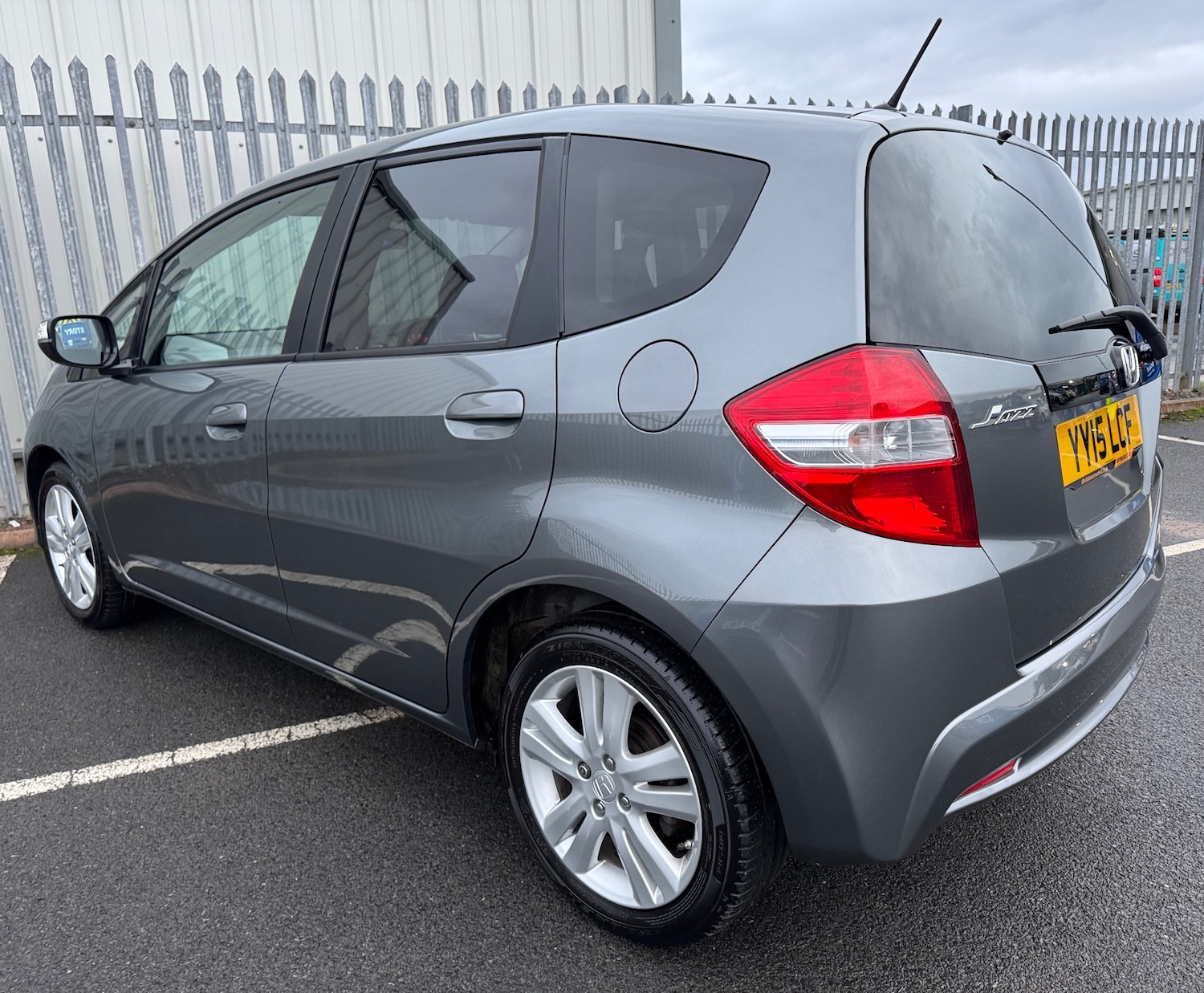 Used Honda Jazz 2015 for sale - 76536364: Photo 4