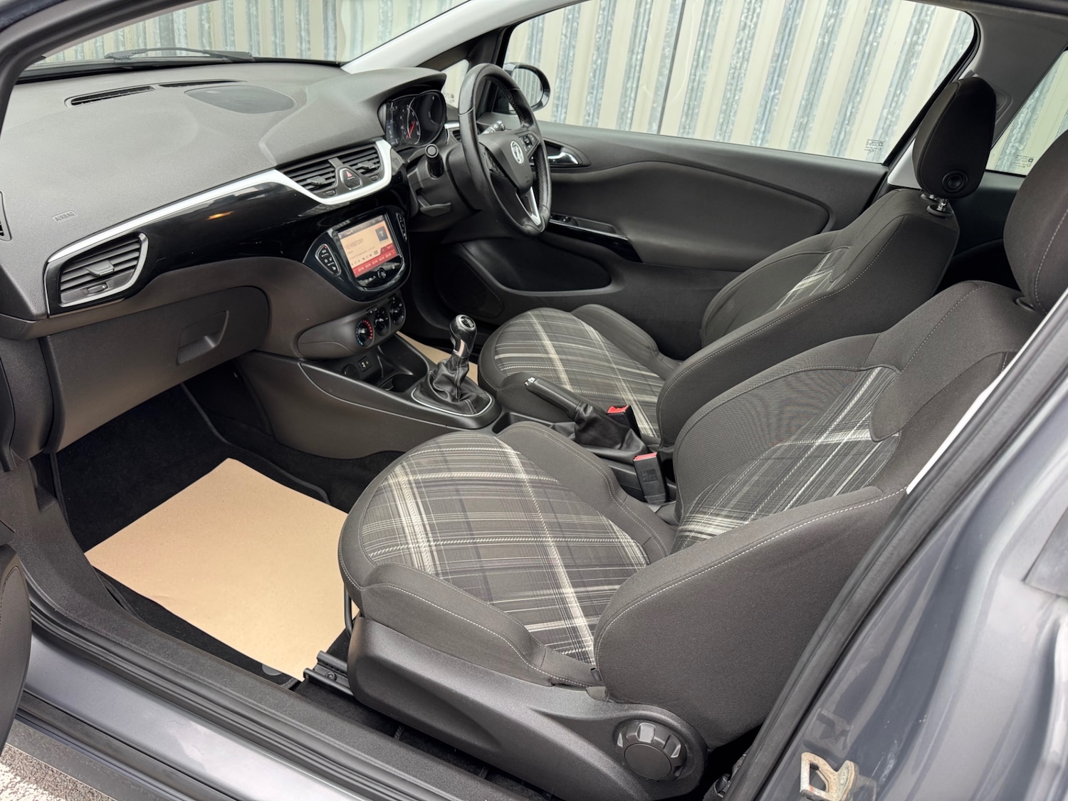 Used Vauxhall Corsa 2015 for sale - 76292799: Photo 10