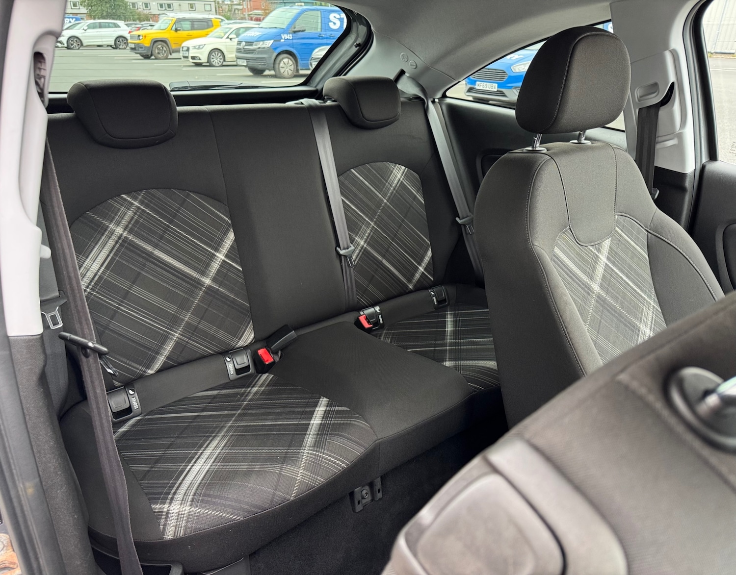 Used Vauxhall Corsa 2015 for sale - 76292799: Photo 12