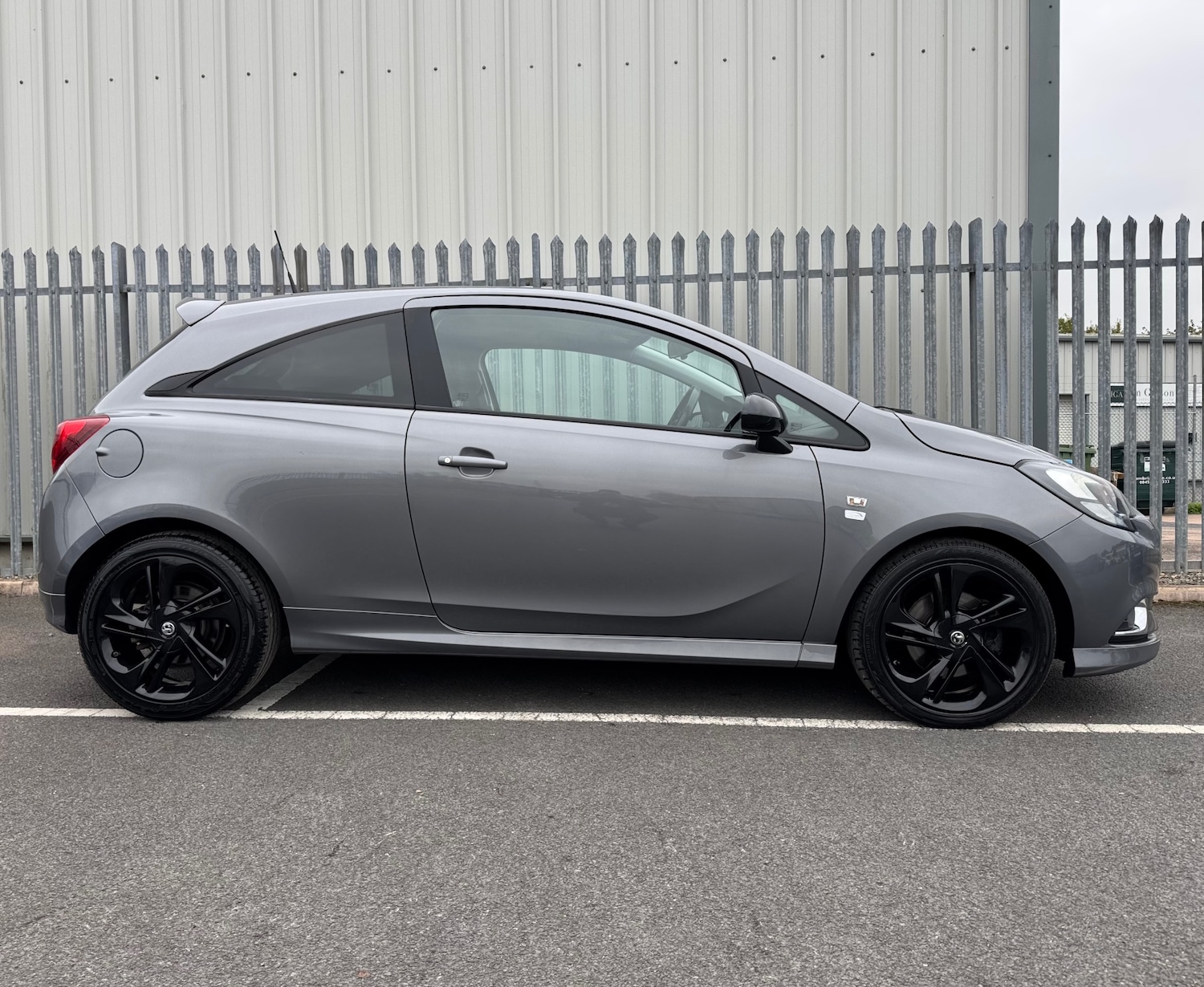 Used Vauxhall Corsa 2015 for sale - 76292799: Photo 7