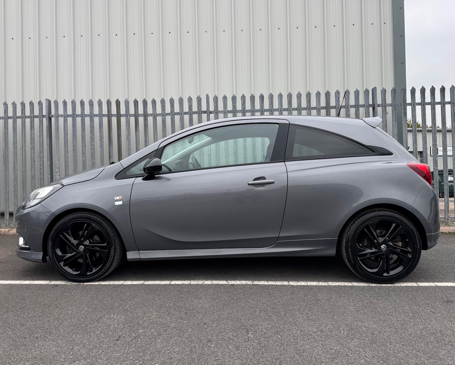 Used Vauxhall Corsa 2015 for sale - 76292799: Photo 8