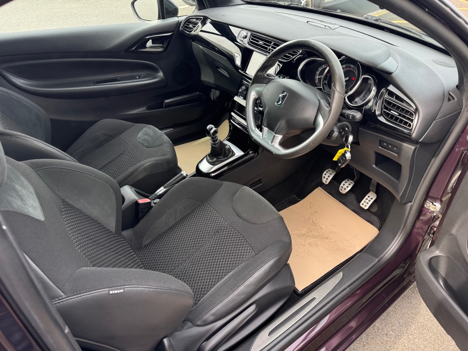 Used DS Automobiles DS 3 2016 for sale - 78111497: Photo 9