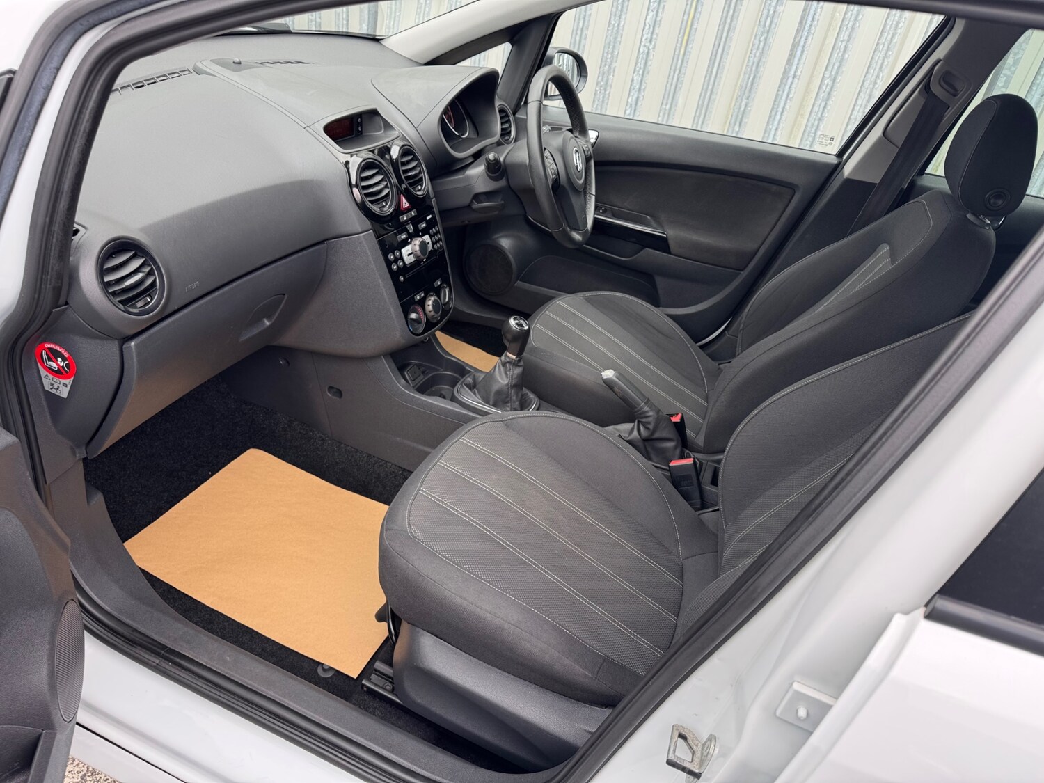 Used Vauxhall Corsa 2014 for sale - 77643451: Photo 10