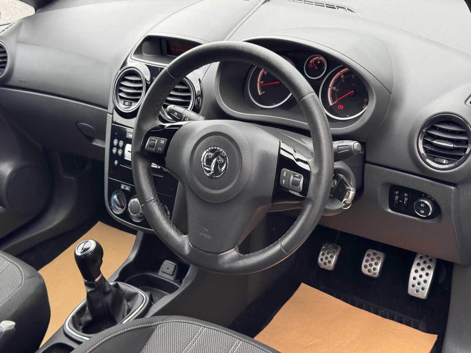 Used Vauxhall Corsa 2014 for sale - 77643451: Photo 14