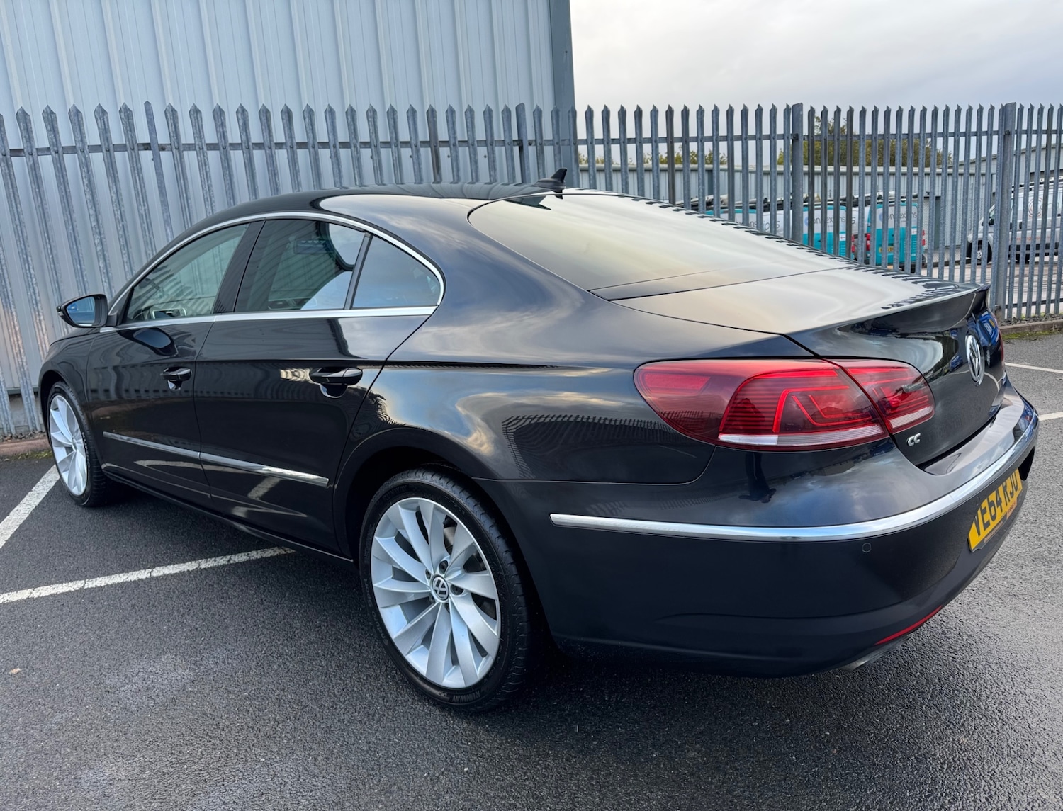 Used Volkswagen CC 2014 for sale - 76439698: Photo 4