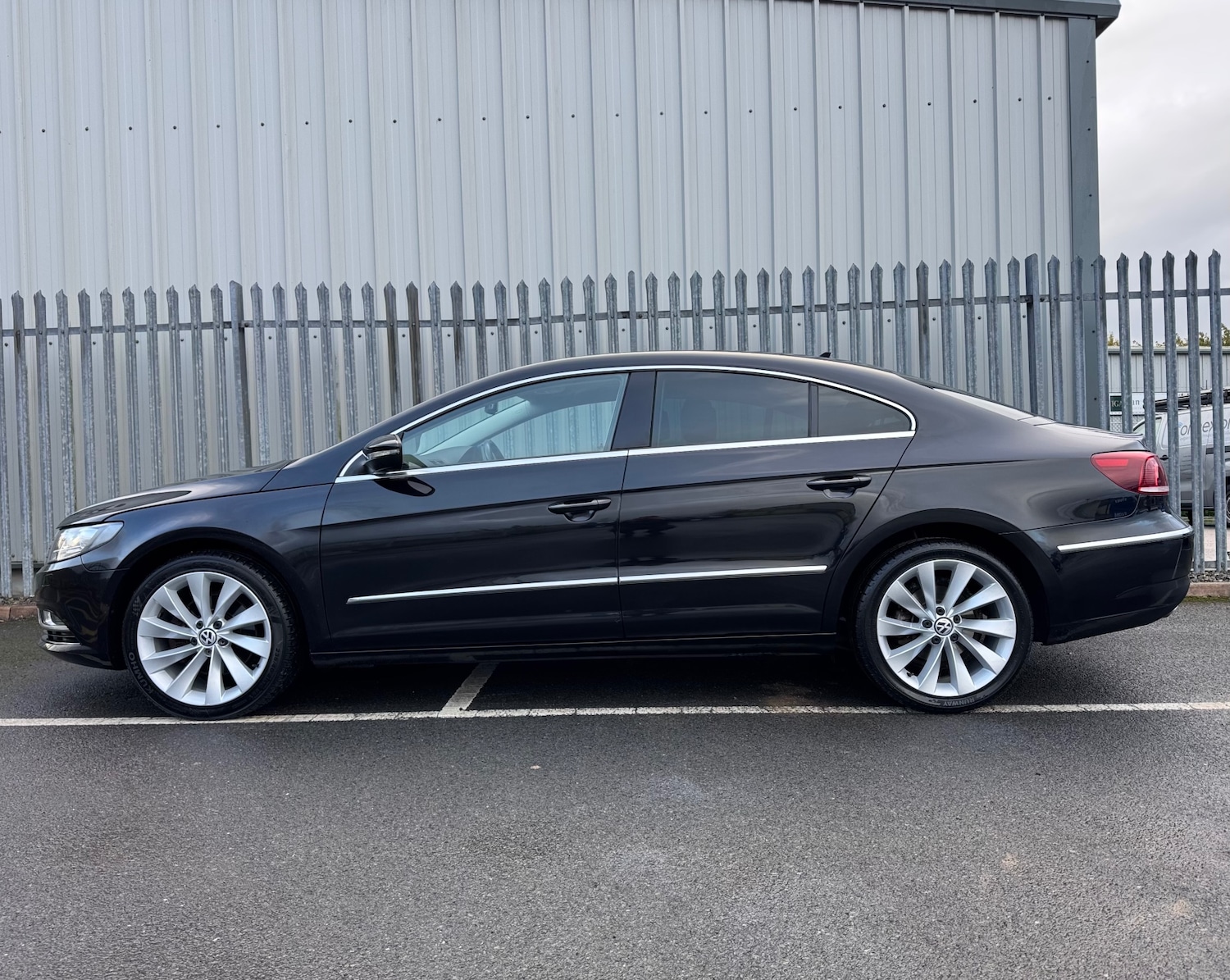 Used Volkswagen CC 2014 for sale - 76439698: Photo 8