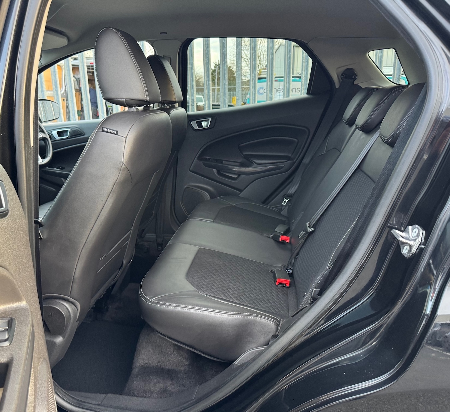 Used Ford Ecosport 2016 for sale - 77382025: Photo 11