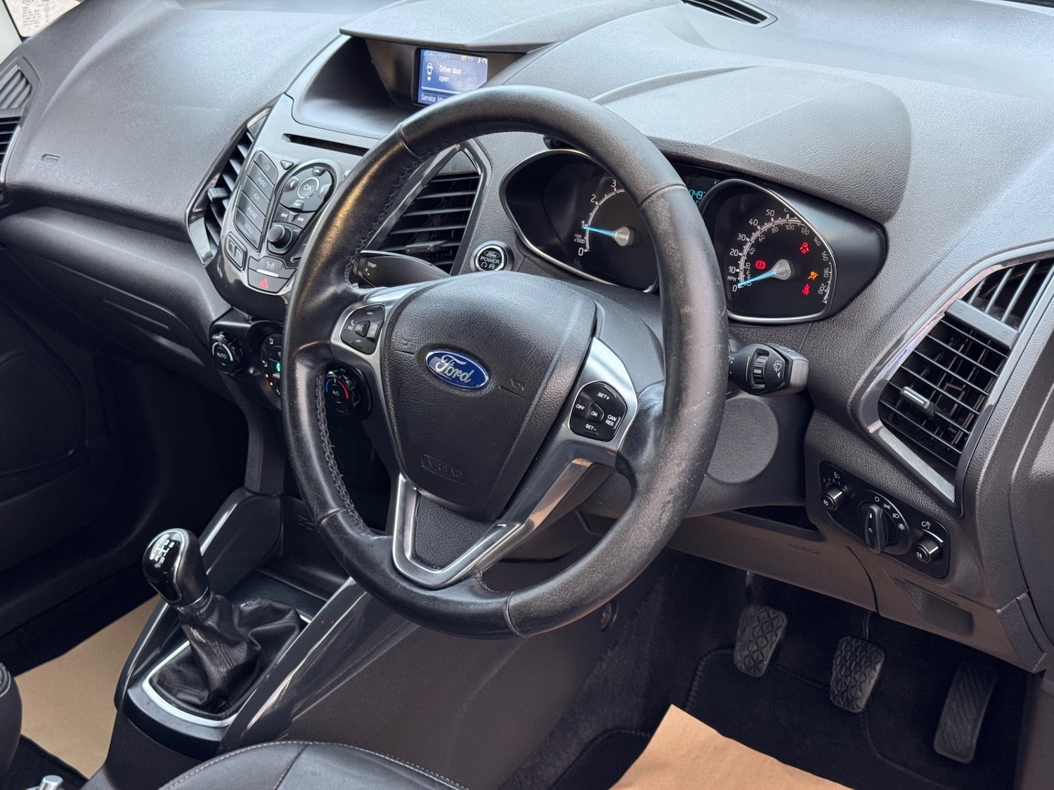 Used Ford Ecosport 2016 for sale - 77382025: Photo 14