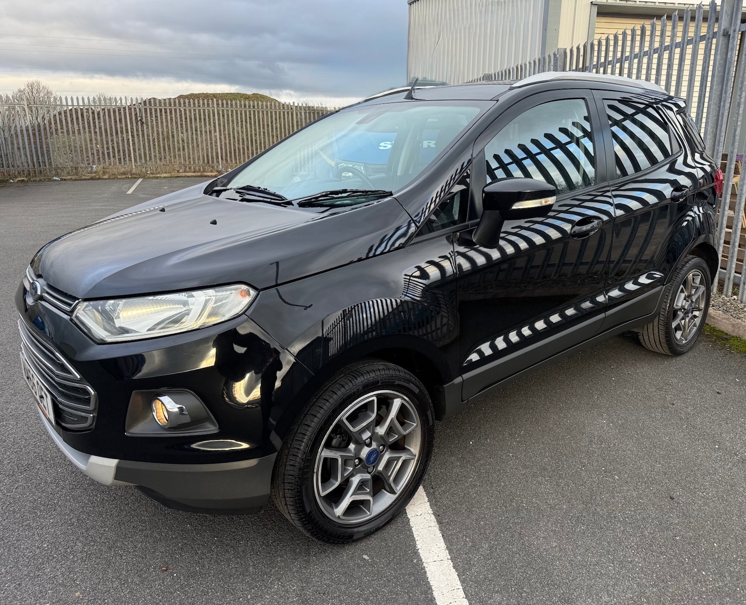 Used Ford Ecosport 2016 for sale - 77382025: Photo 2