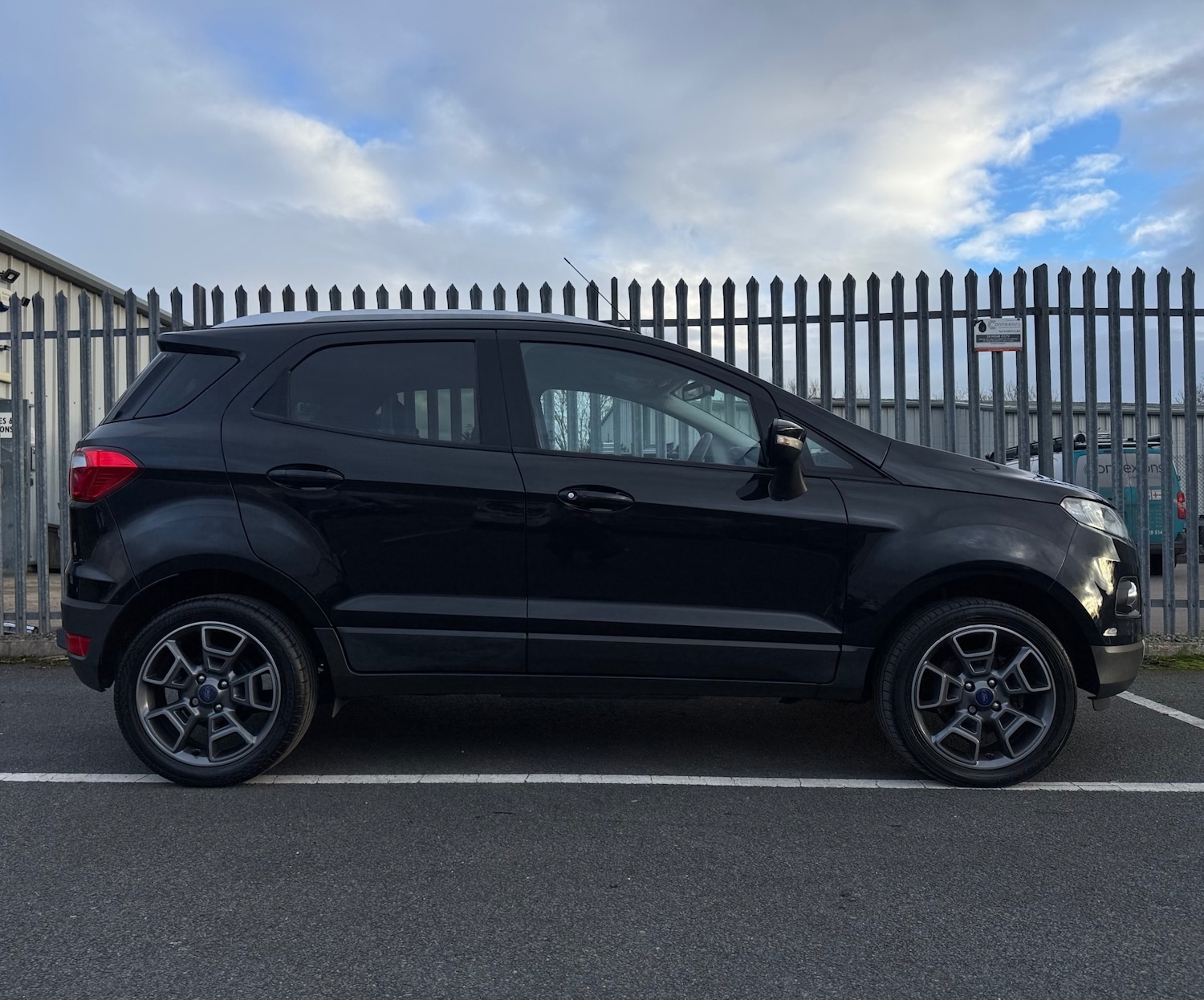 Used Ford Ecosport 2016 for sale - 77382025: Photo 7