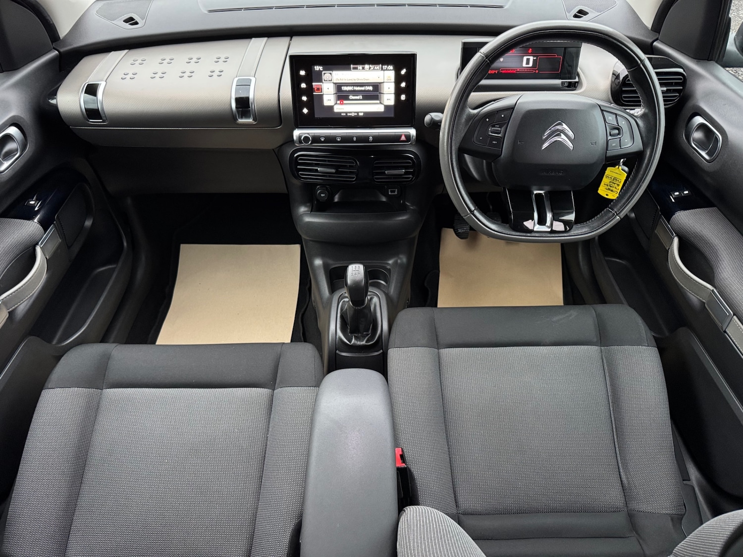 Used Citroen C4 Cactus 2015 for sale - 76334197: Photo 13