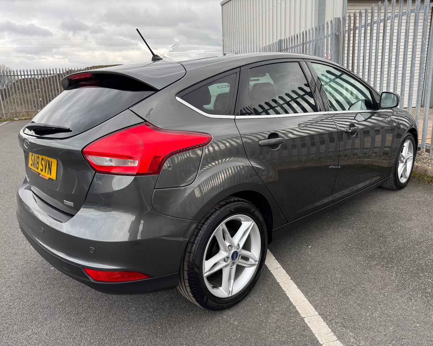 Used Ford Focus 2018 for sale - 77595216: Photo 5