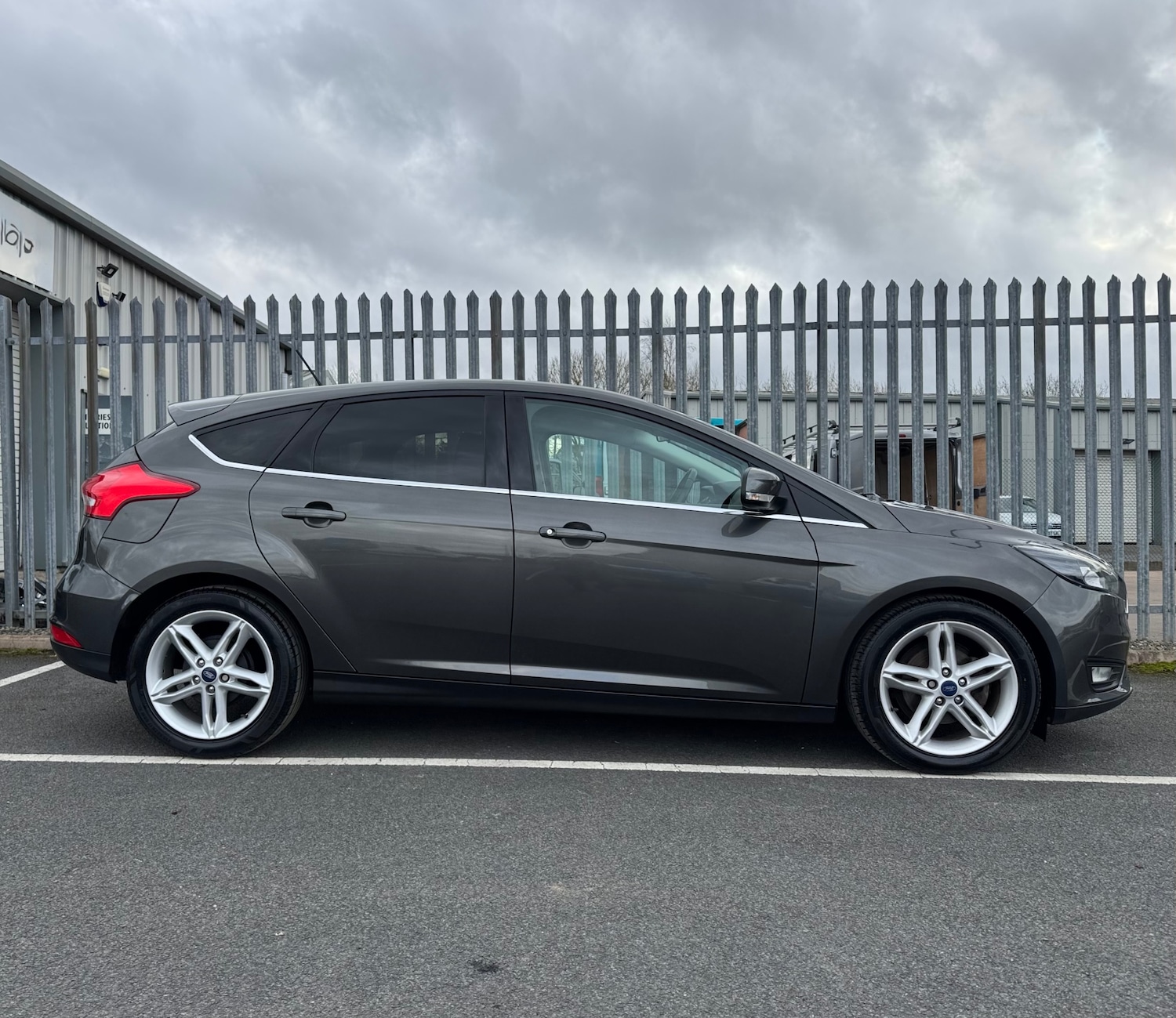 Used Ford Focus 2018 for sale - 77595216: Photo 7