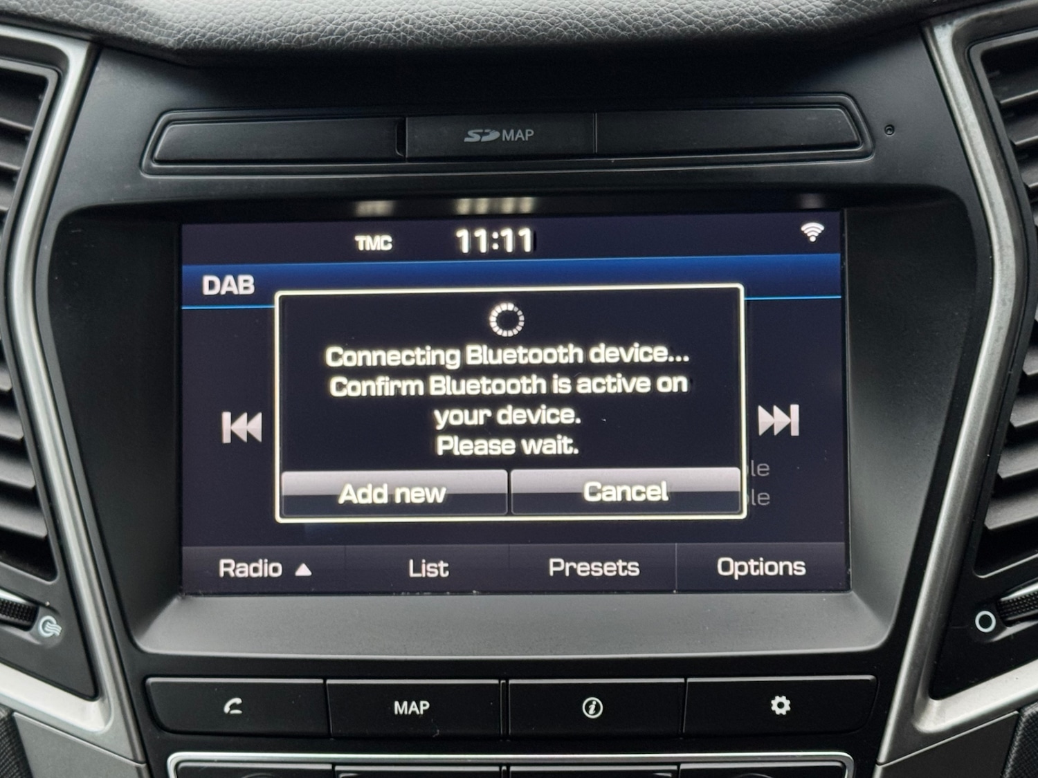 Used Hyundai Santa Fe 2017 for sale - 77165108: Photo 16