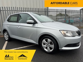 Used Skoda Fabia 2015 for sale - 76197429: Photo