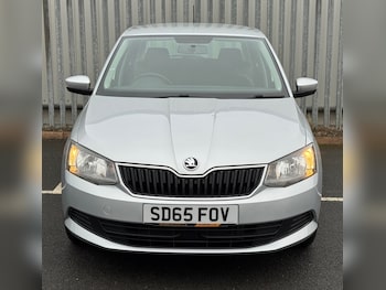 Used Skoda Fabia 2015 for sale - 76197429: Photo