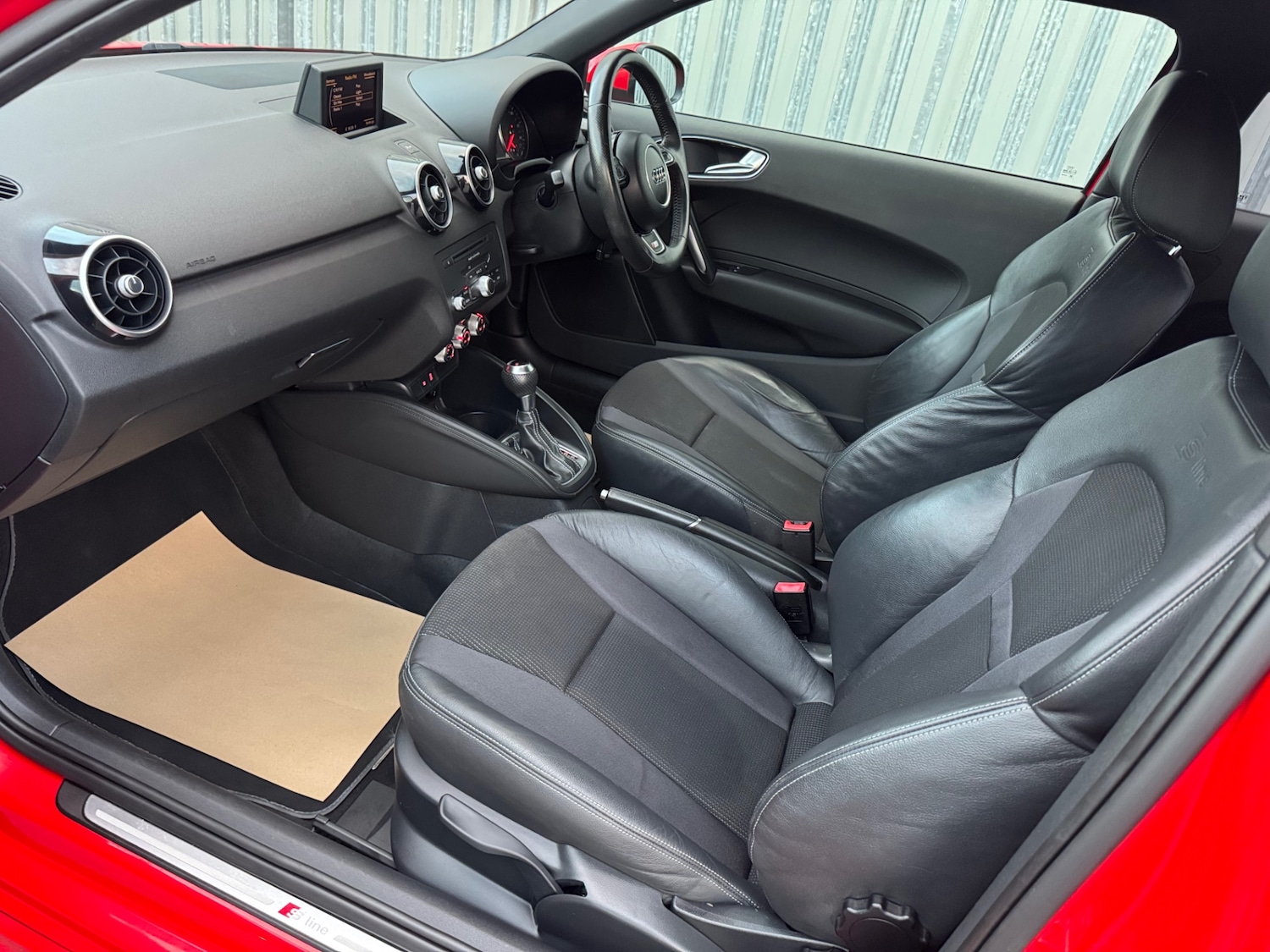 Used Audi A1 2012 for sale - 76643007: Photo 10