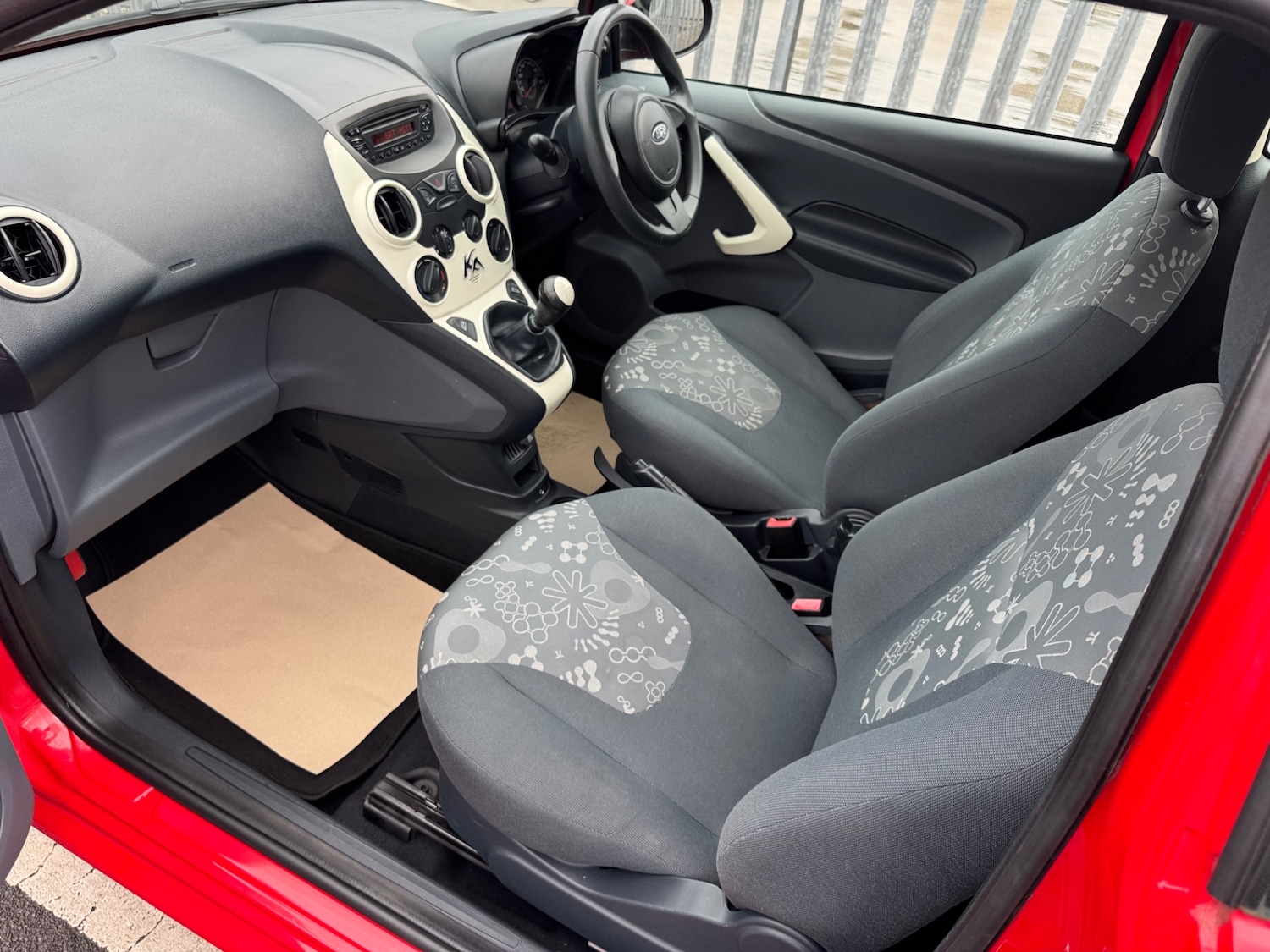 Used Ford Ka 2013 for sale - 76133115: Photo 10