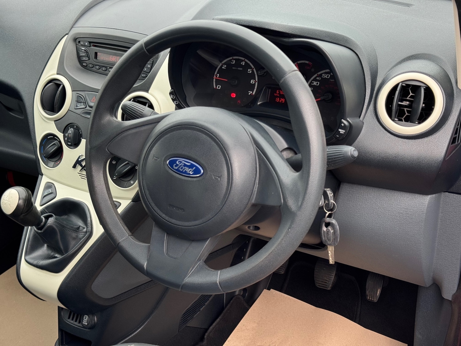 Used Ford Ka 2013 for sale - 76133115: Photo 14