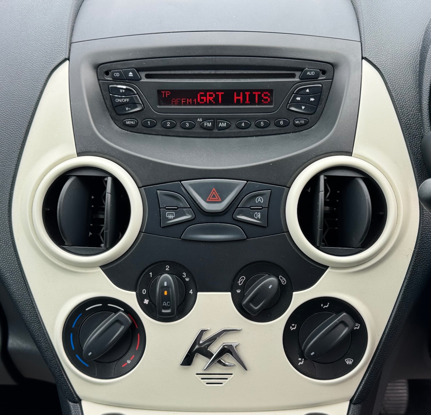 Used Ford Ka 2013 for sale - 76133115: Photo 15