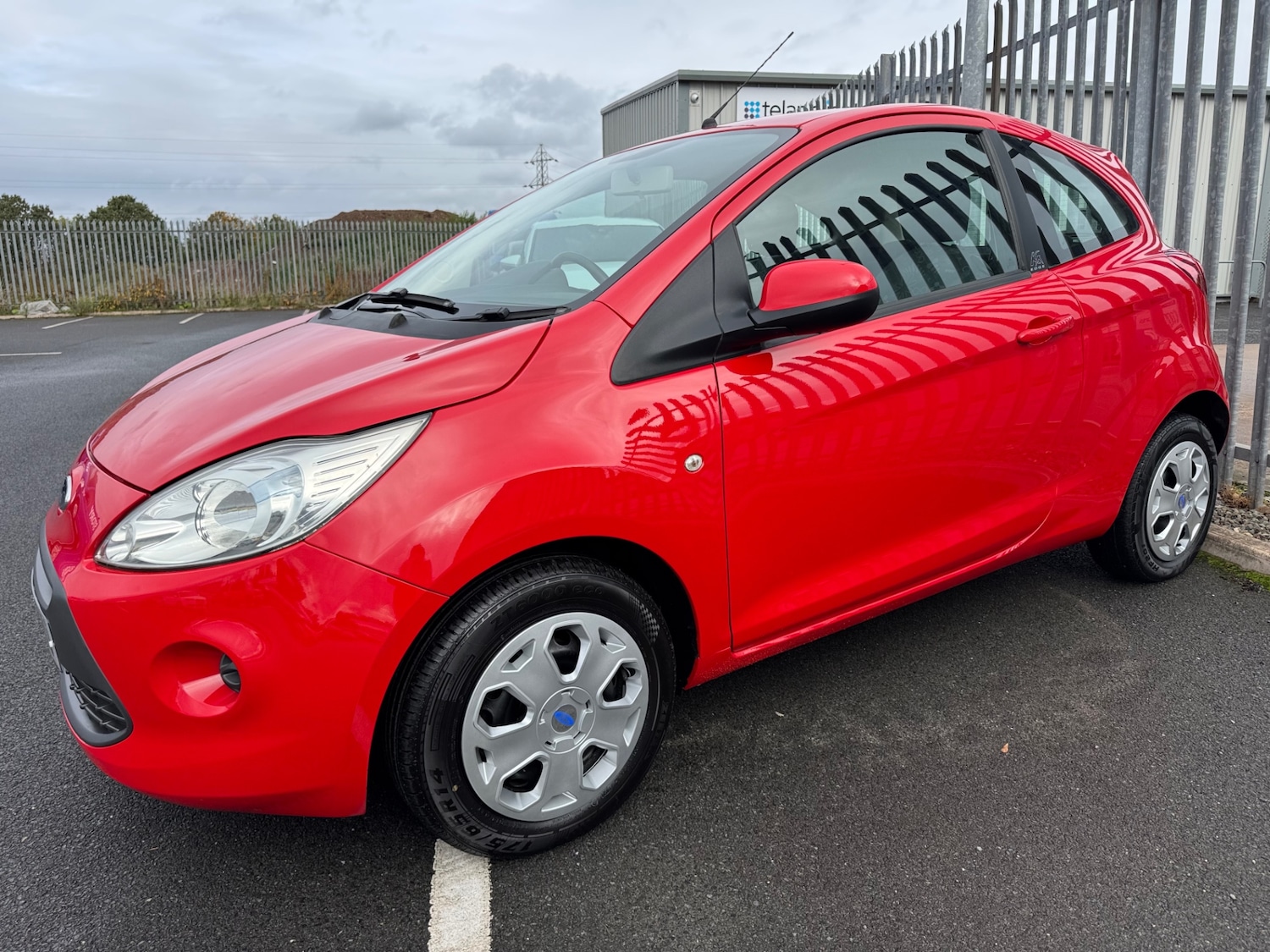 Used Ford Ka 2013 for sale - 76133115: Photo 2