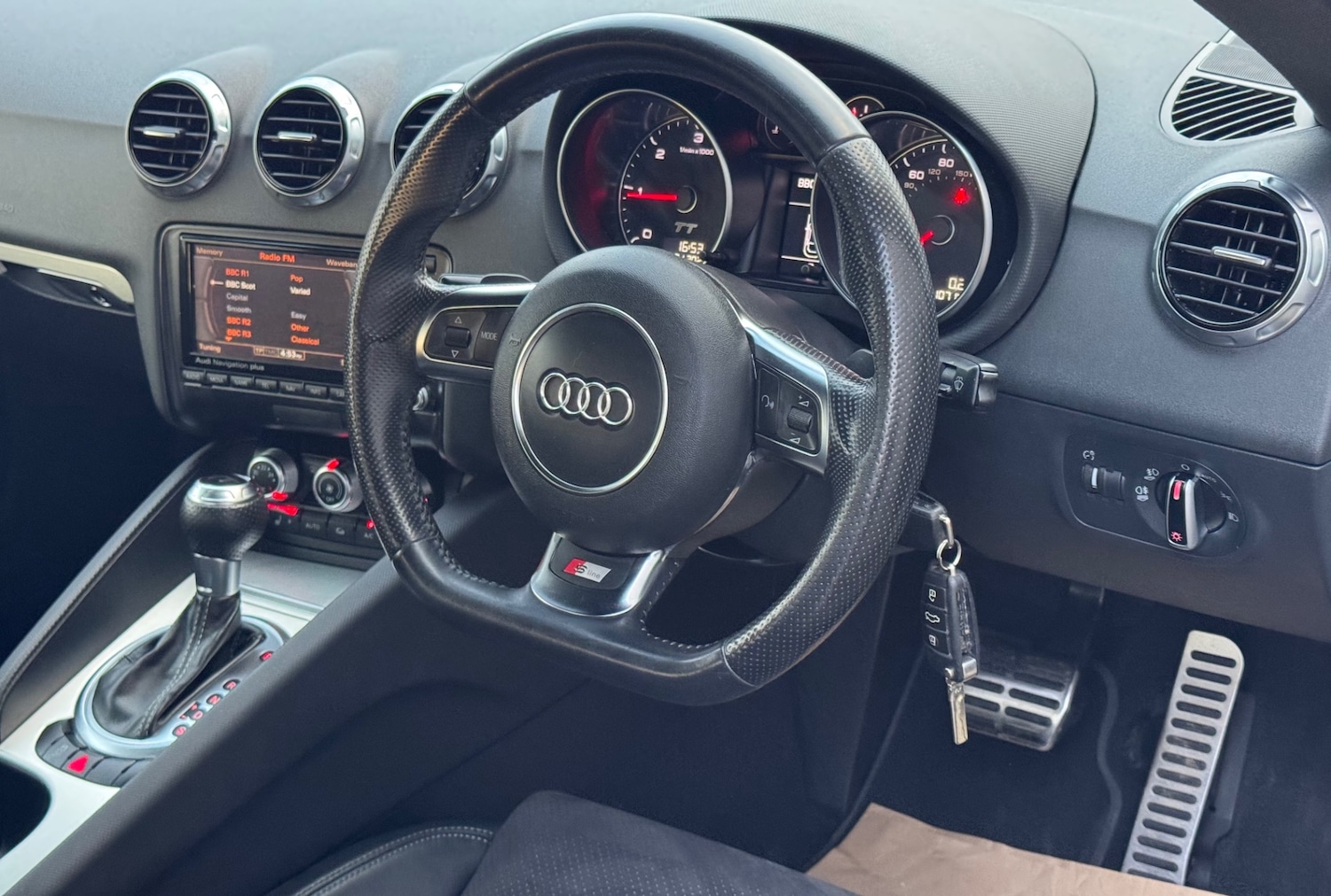 Used Audi TT 2014 for sale - 77370924: Photo 14