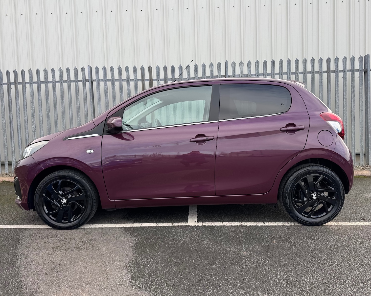 Used Peugeot 108 2015 for sale - 76583184: Photo 8