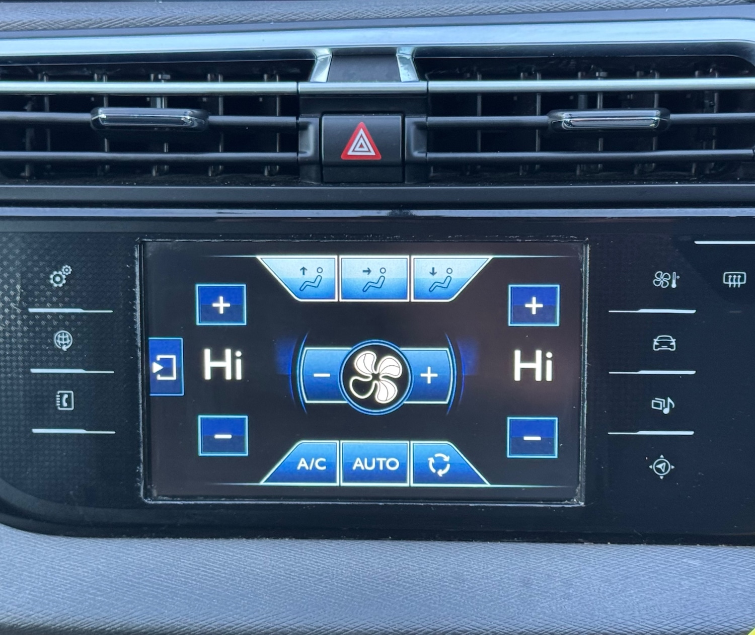 Used Citroen Grand C4 Picasso 2015 for sale - 77921459: Photo 19