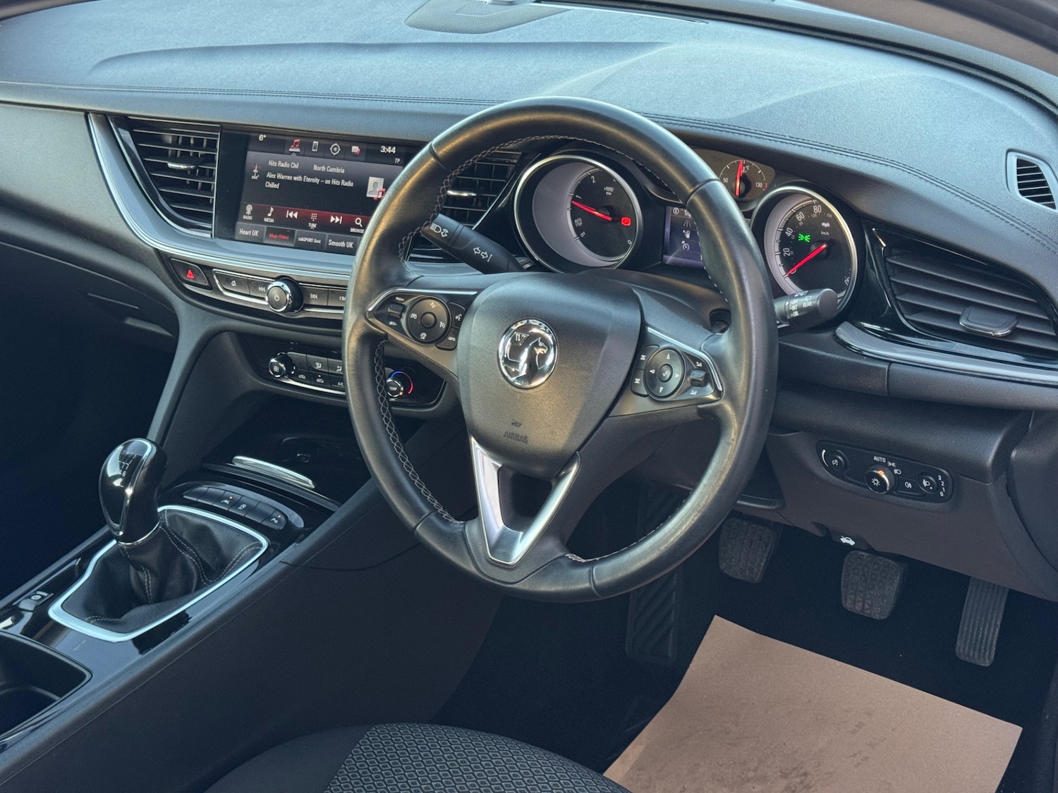 Used Vauxhall Insignia 2017 for sale - 77213279: Photo 14